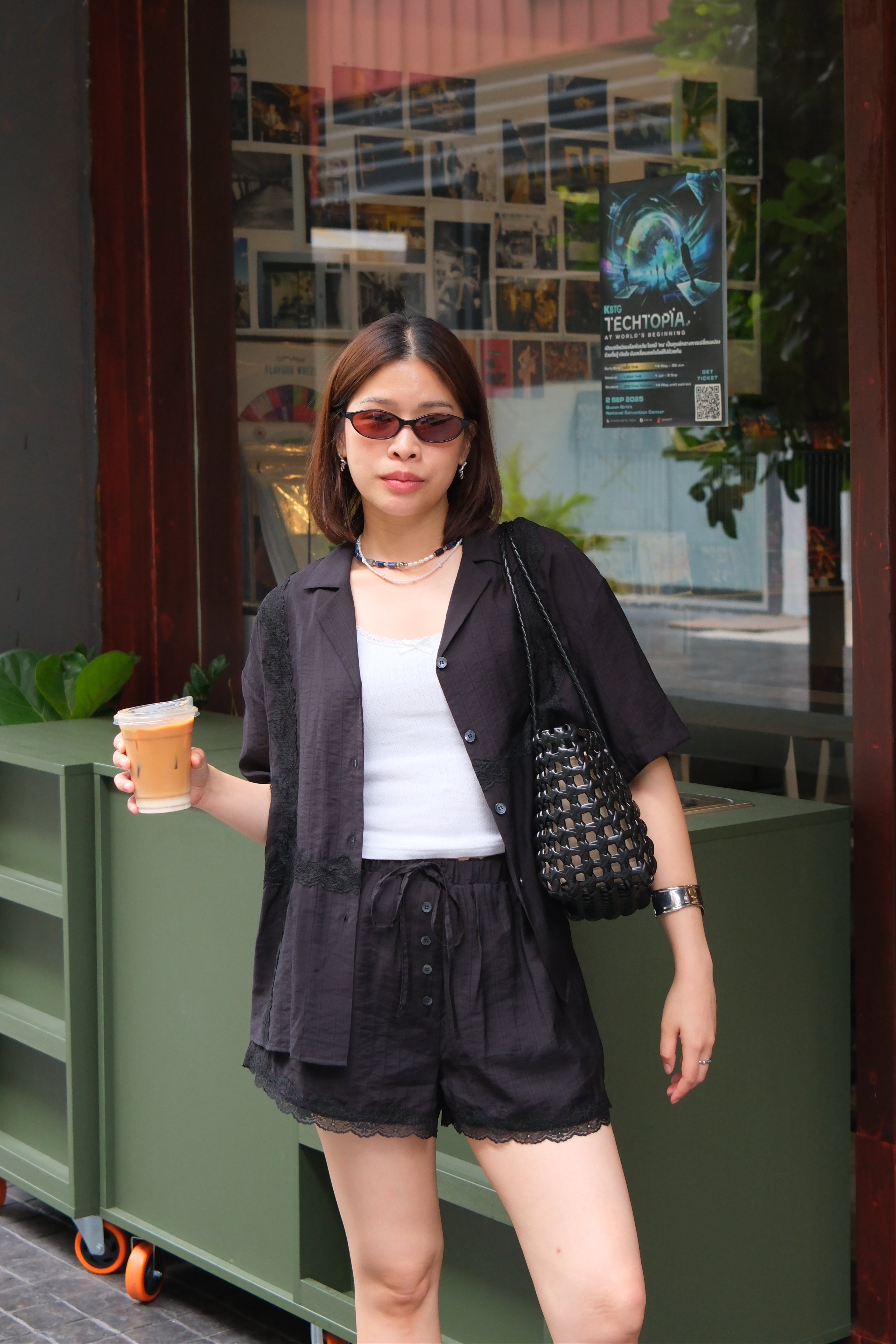 Lace satin open collar shirt