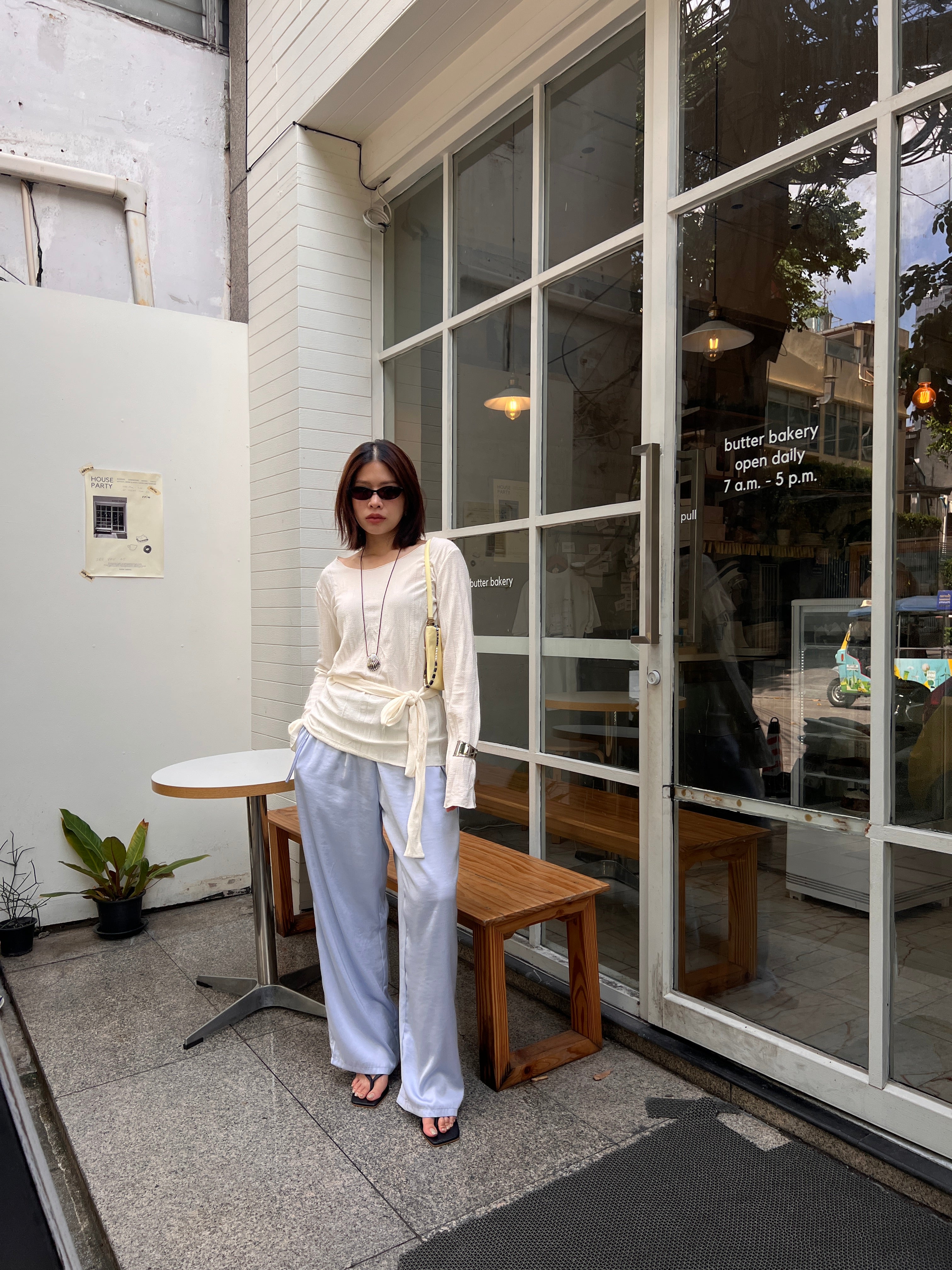 Yuna wrinkled longsleeve blouse with tie