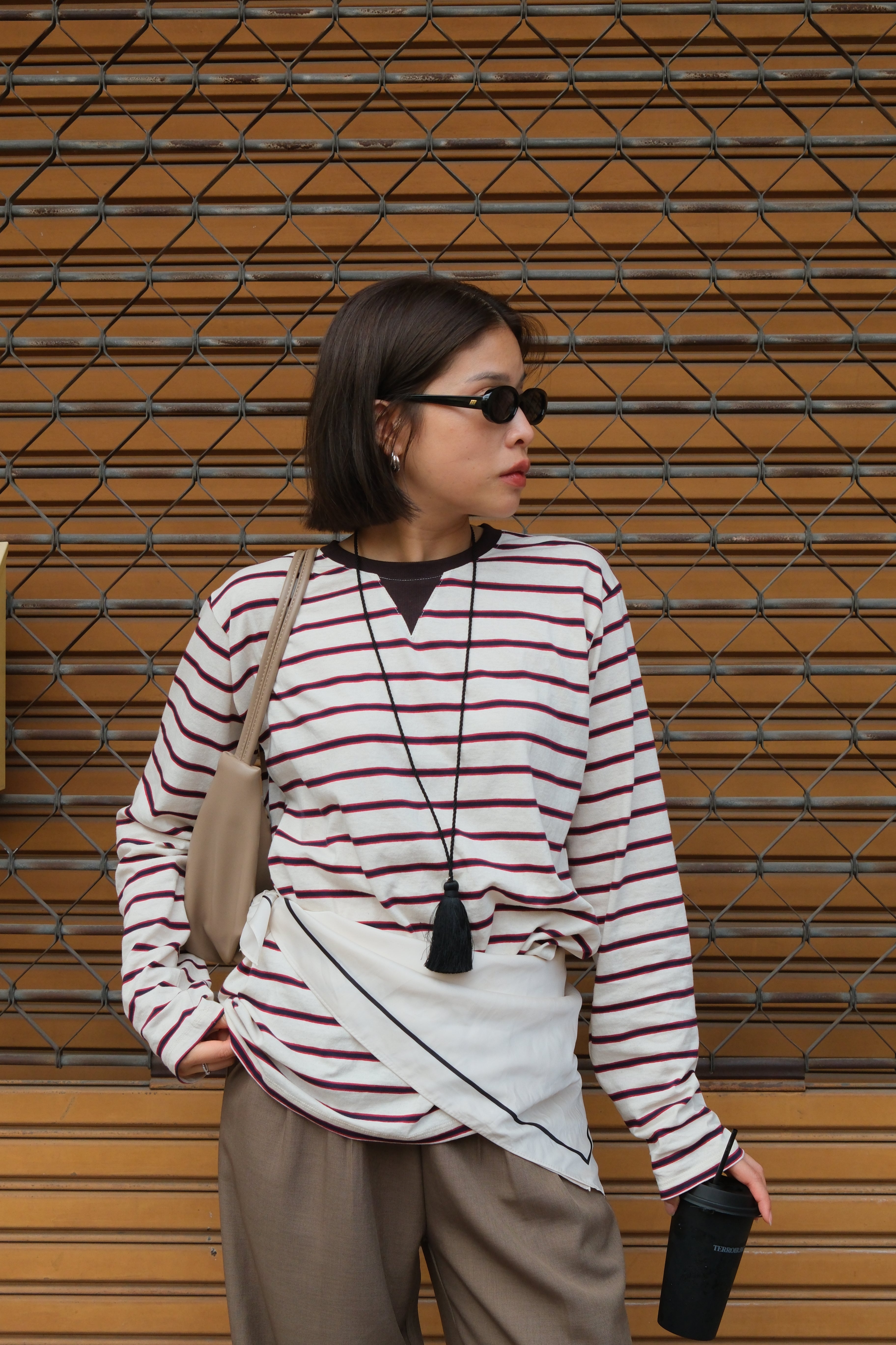 Triangle collar striped long-sleeve soft tee