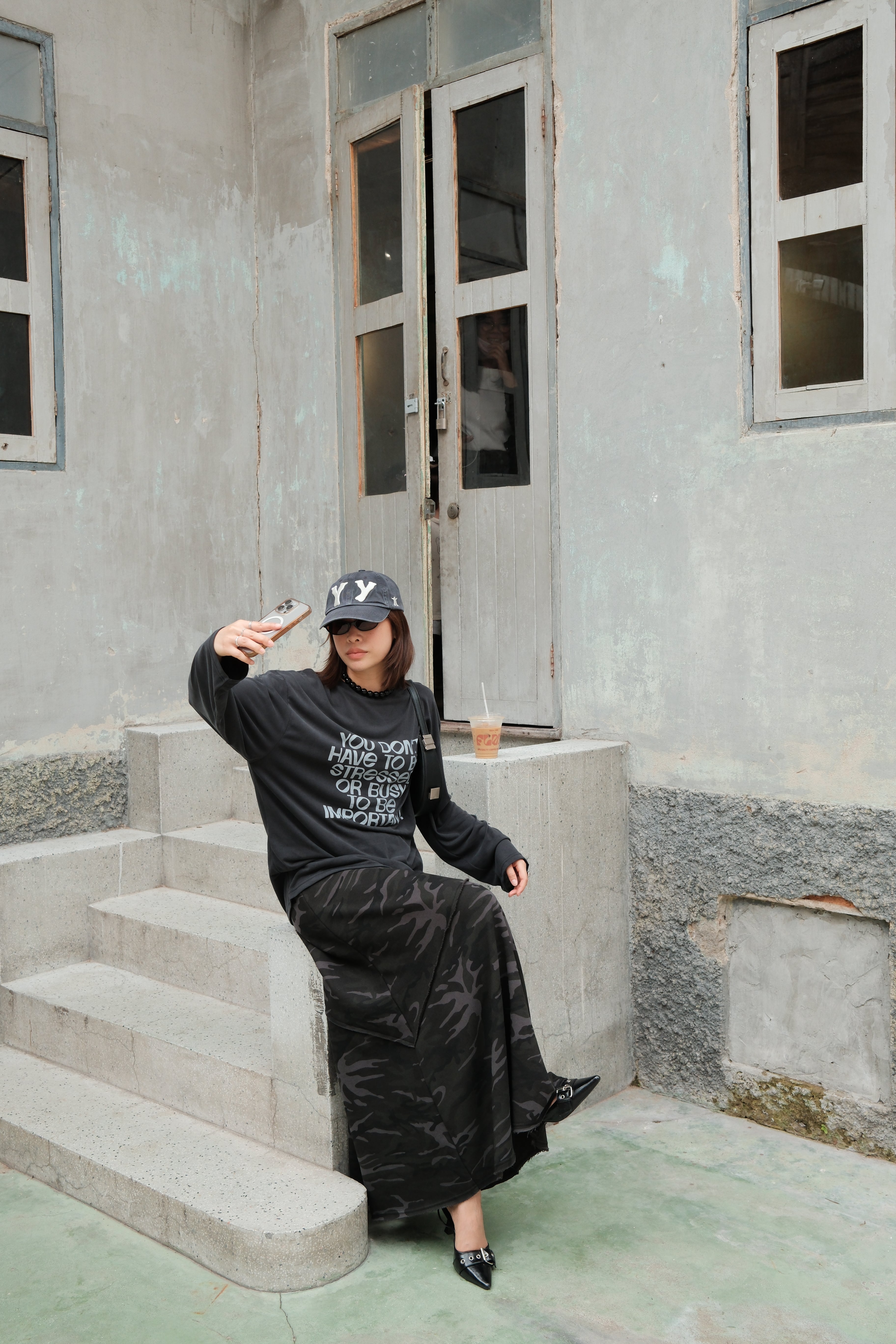 Elasticated waist camo maxi skirt