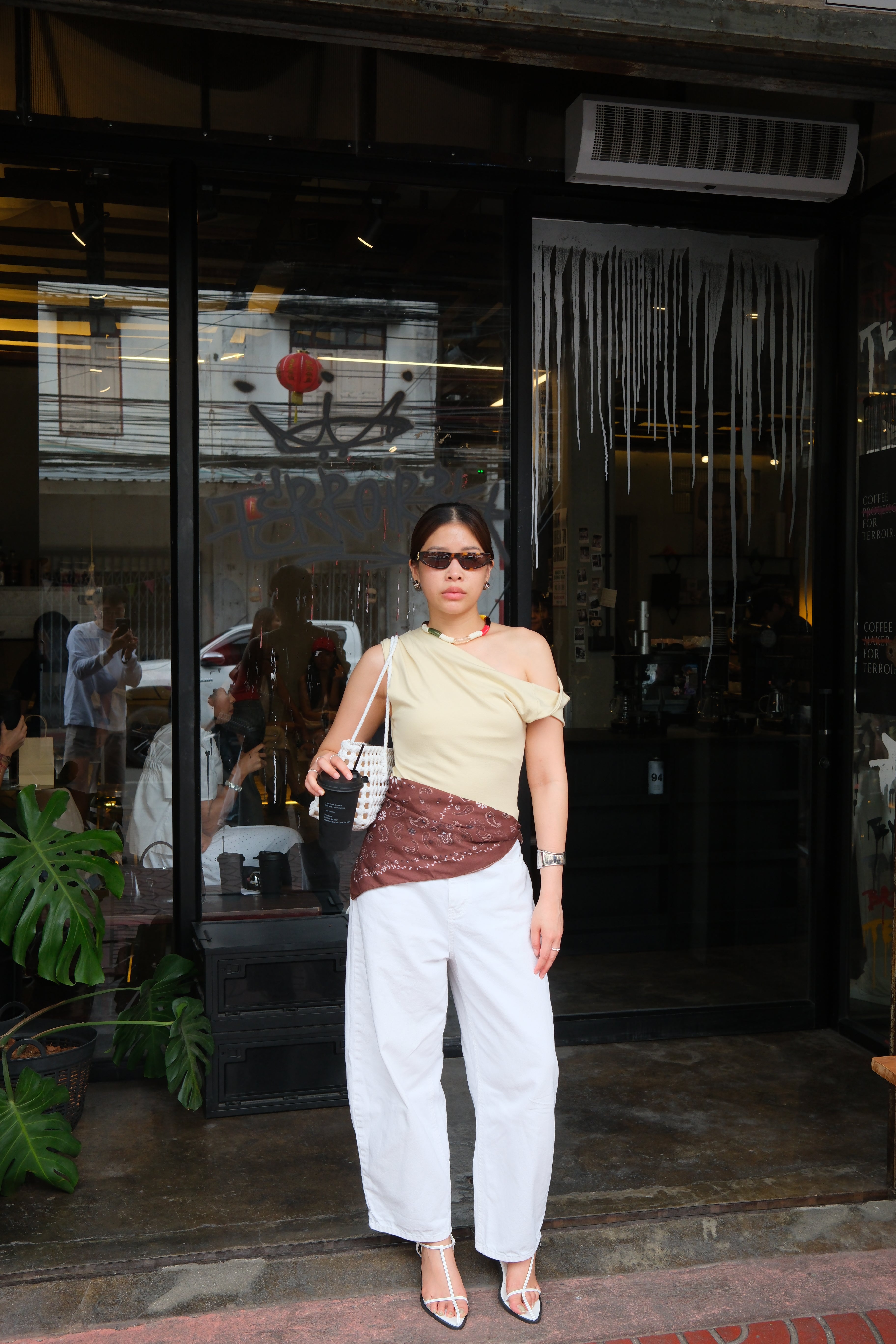 asymmetry twist sleeve soft tee