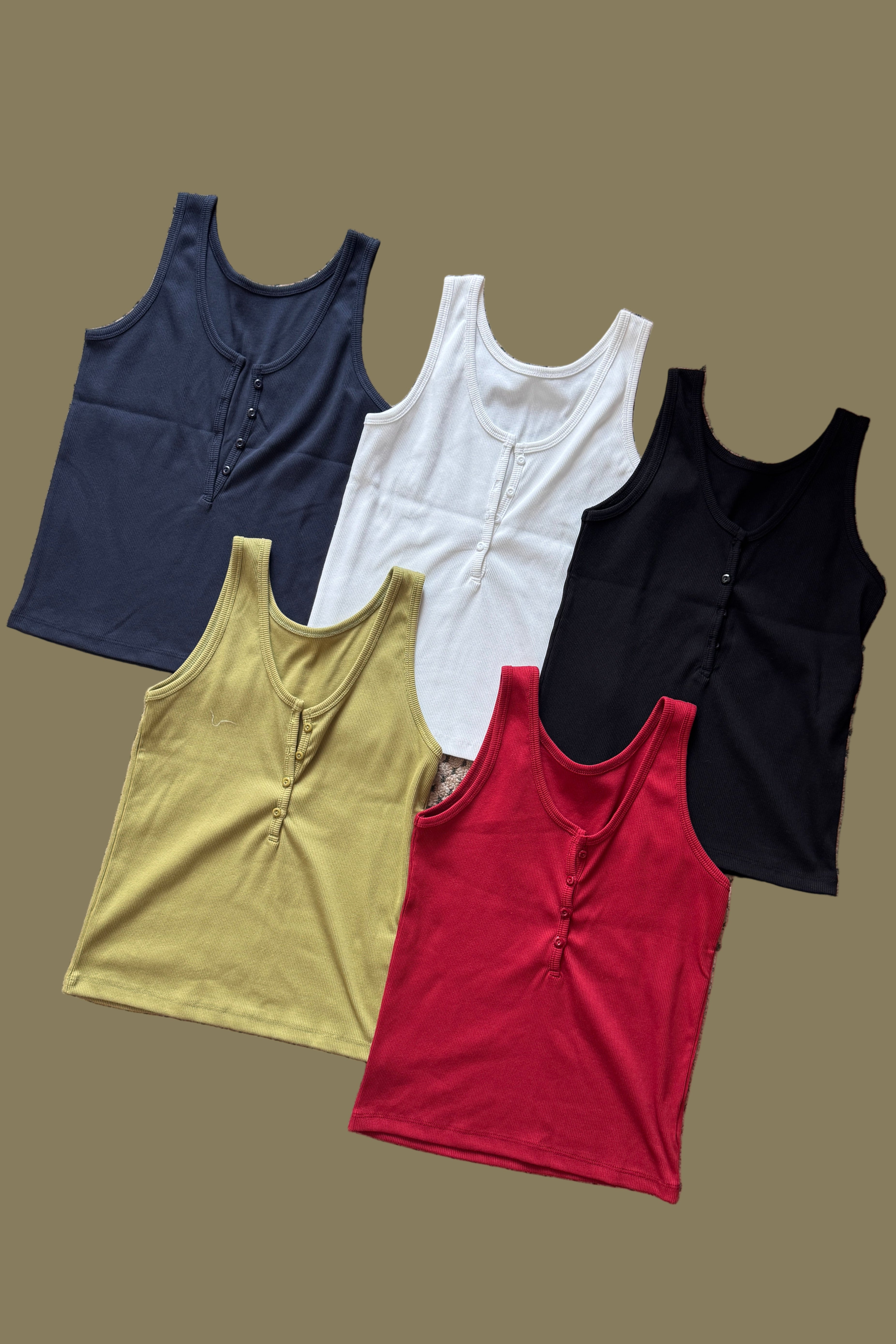 button slim tank top