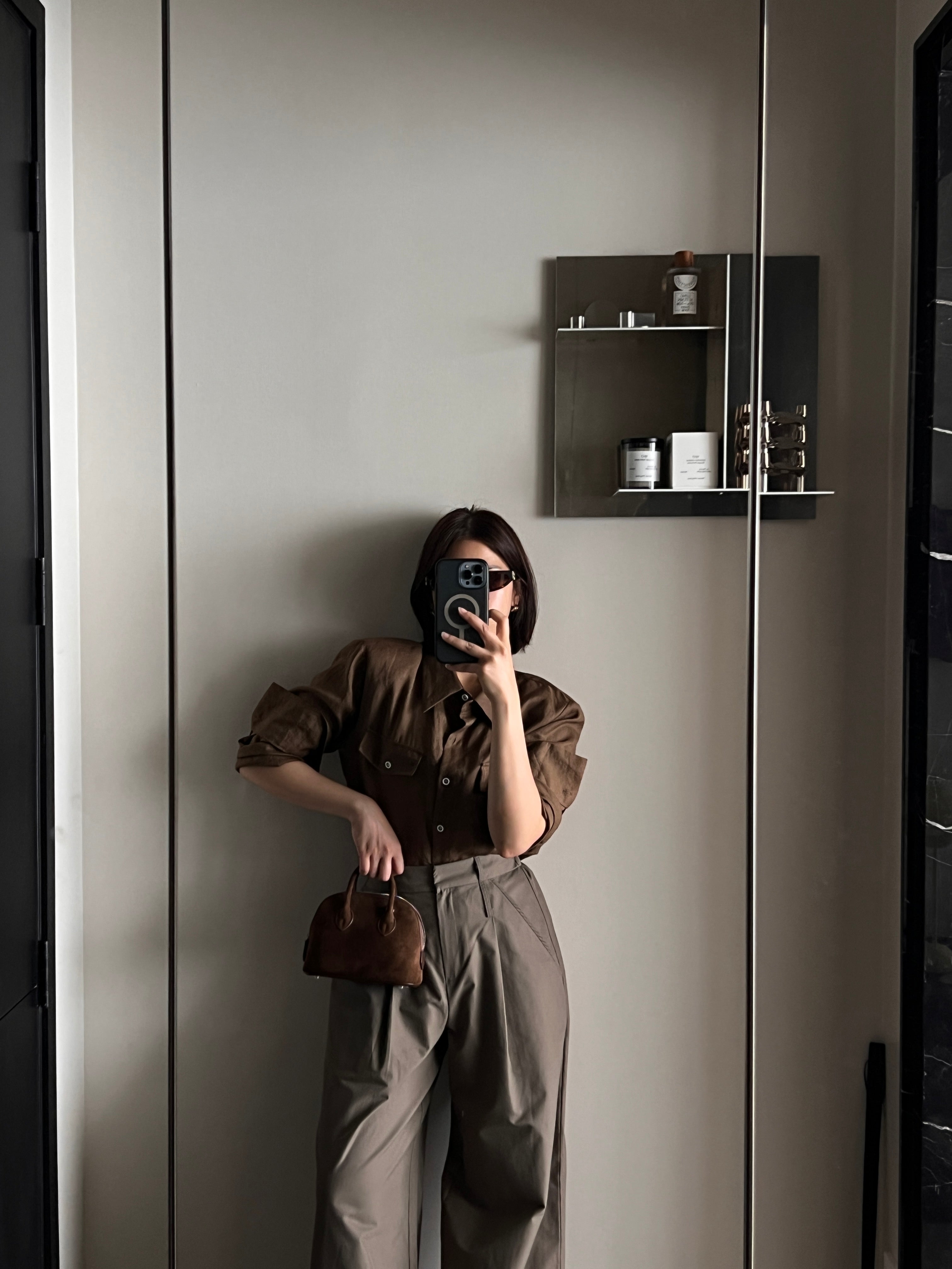 Linen padded shoulder shirt