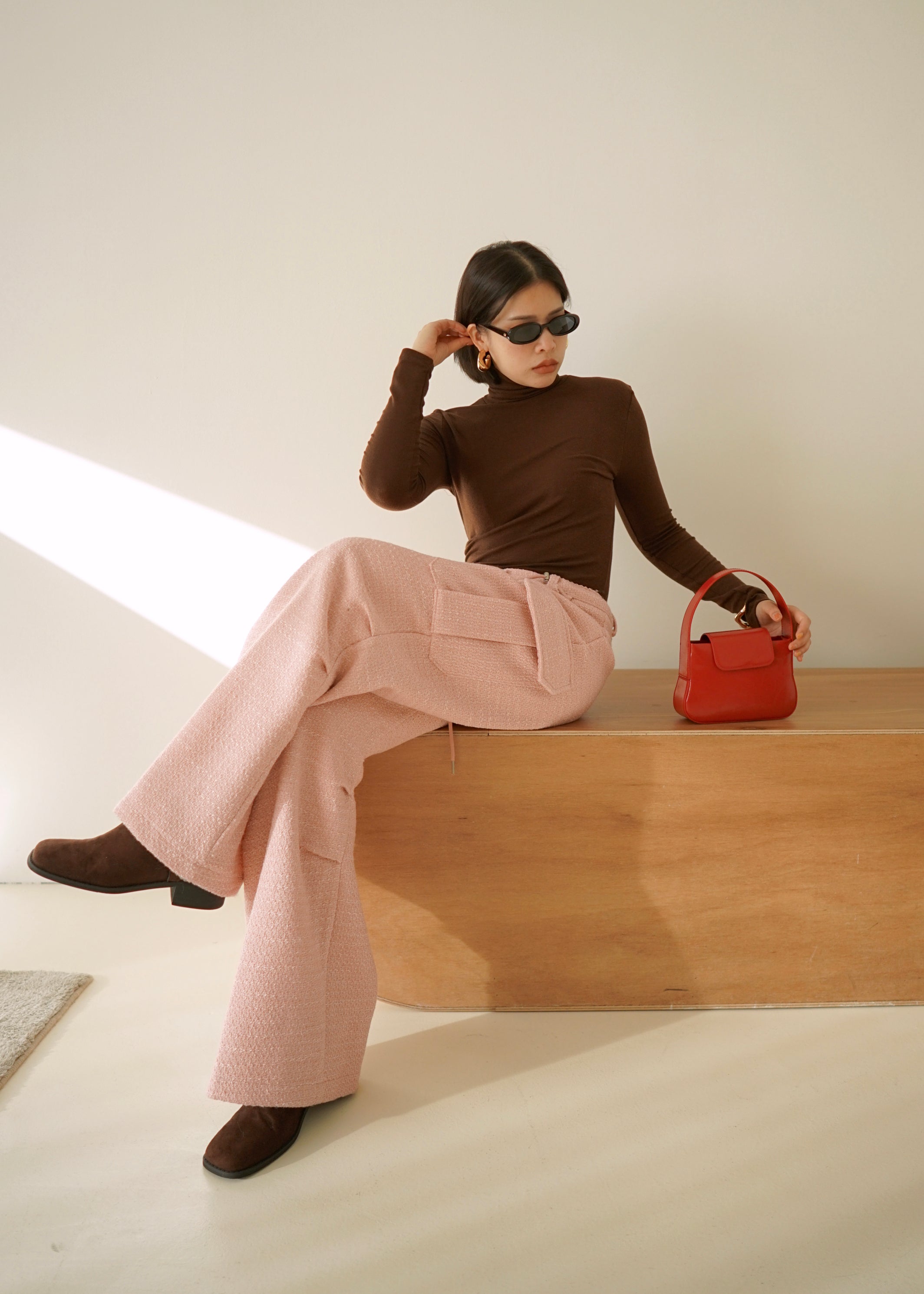 ribbed turtleneck long sleeve tee