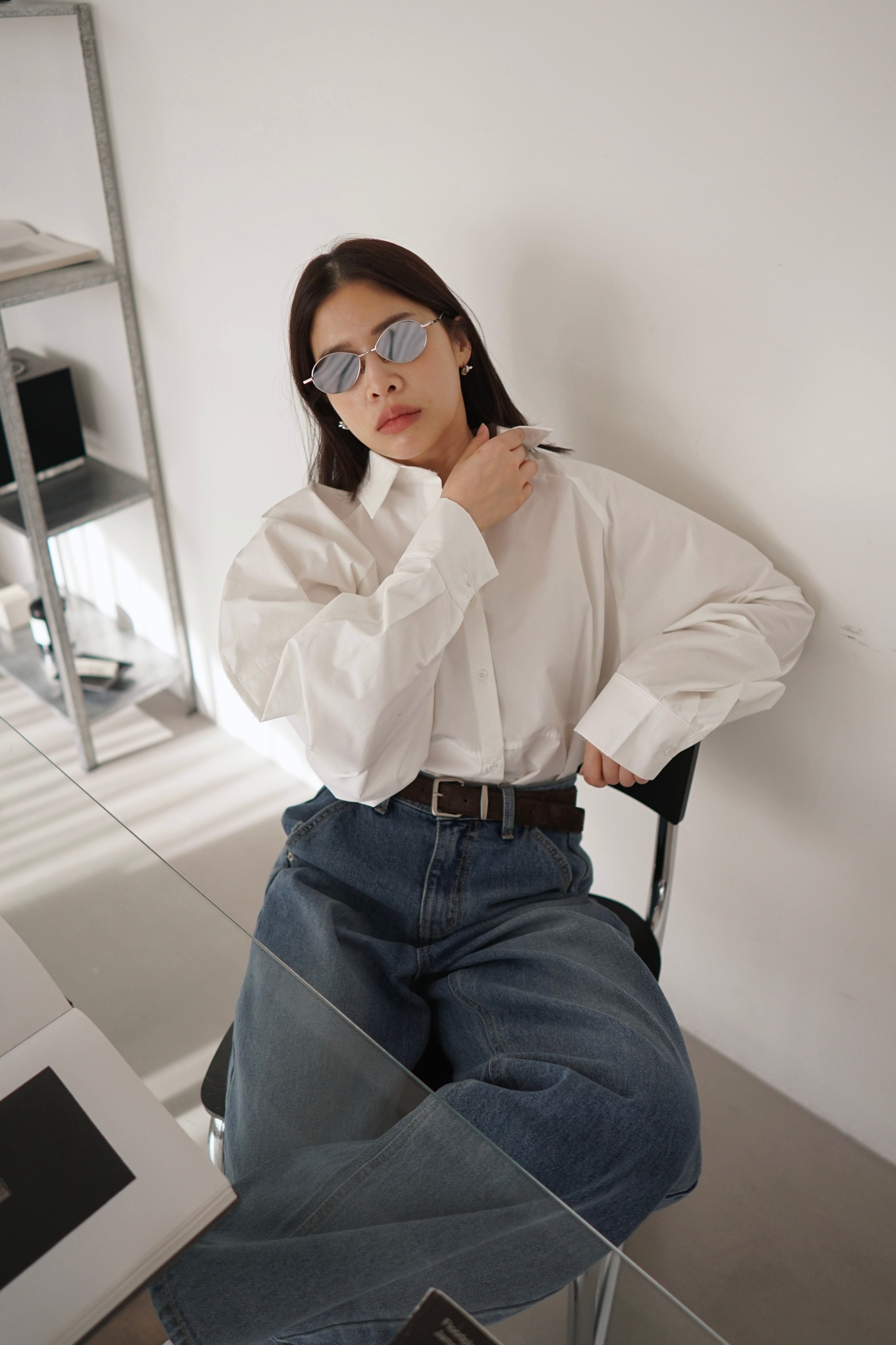 Castle curve sleeve shirt