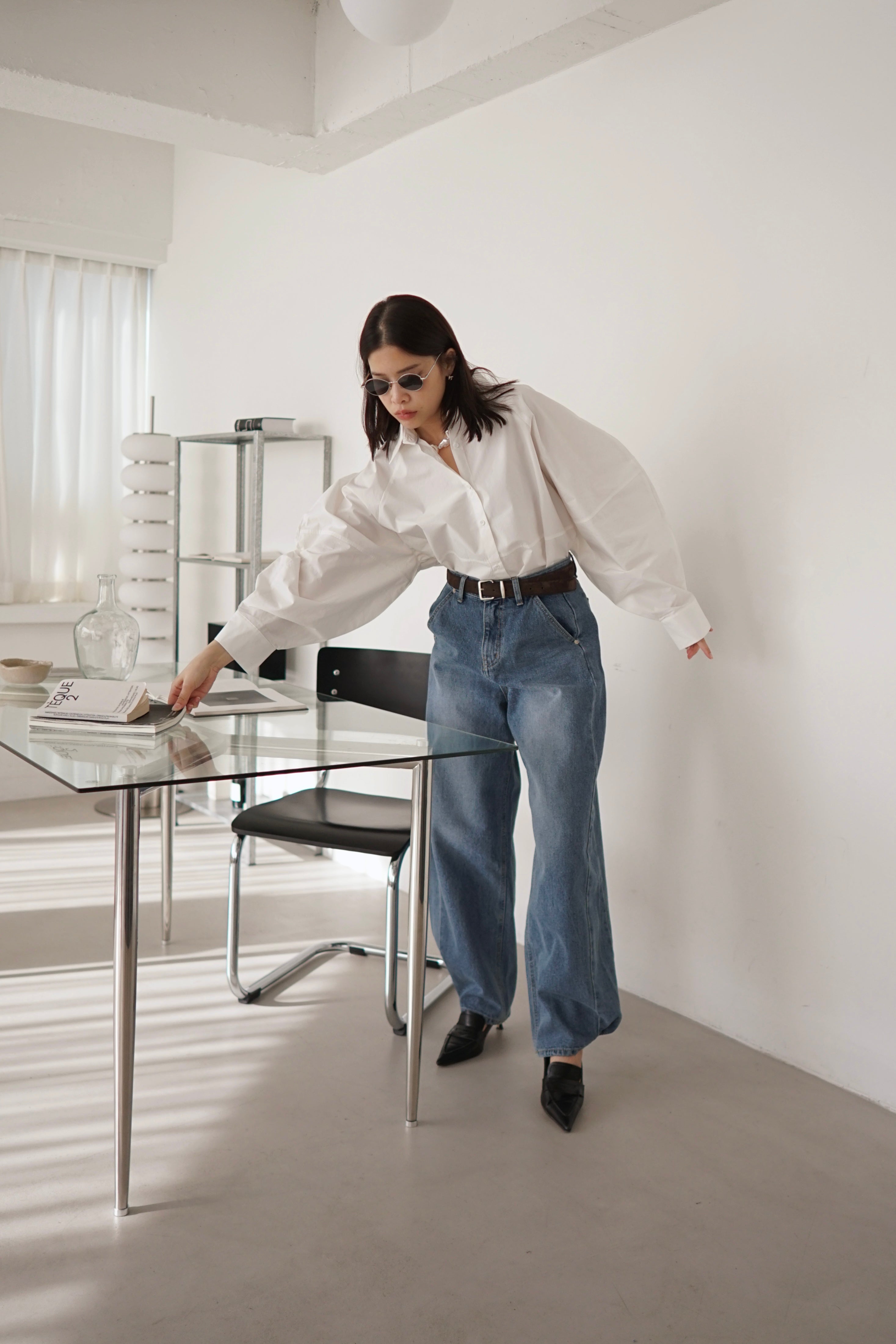 Castle curve sleeve shirt