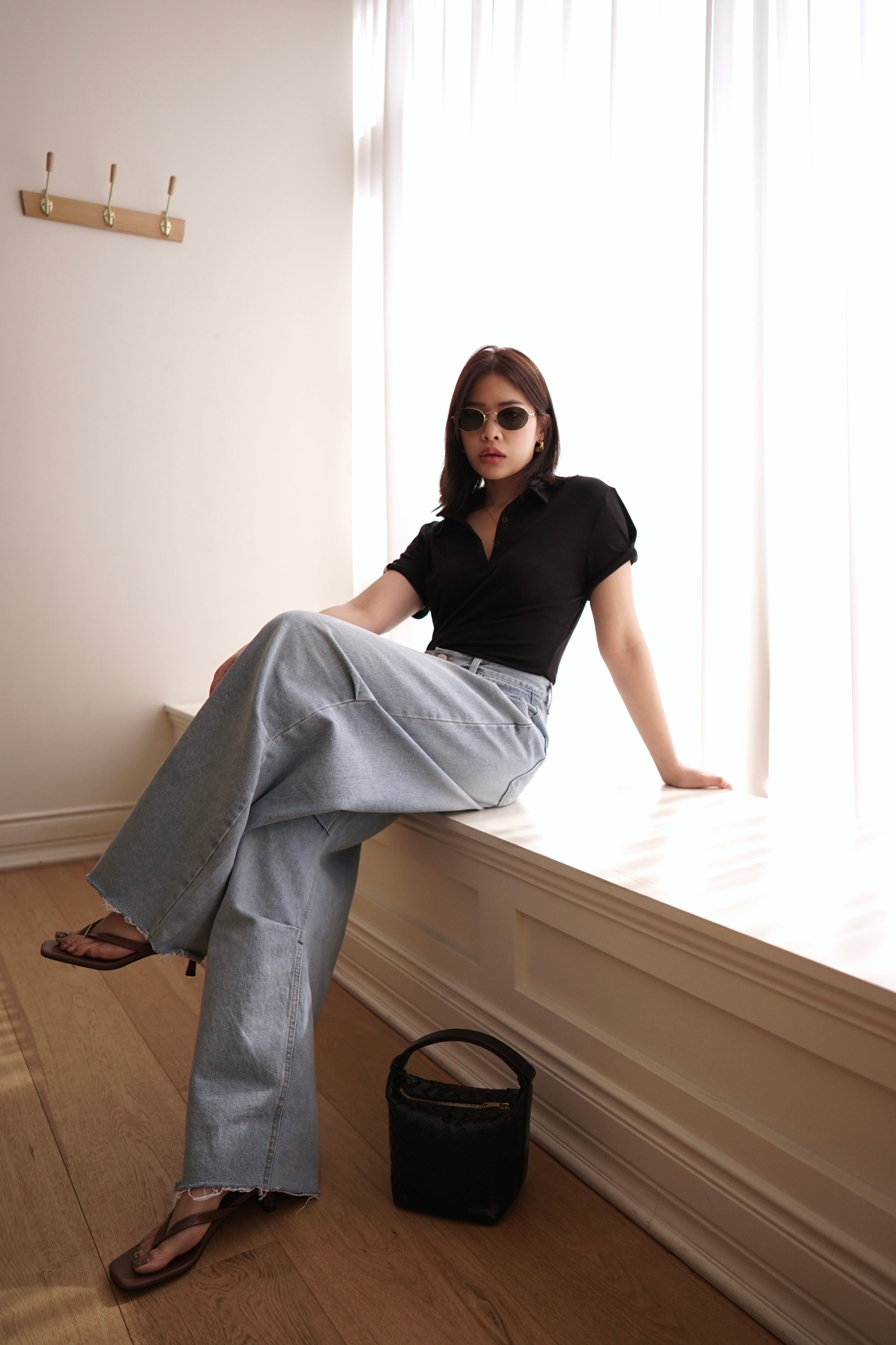 rolled-up sleeve soft polo tee