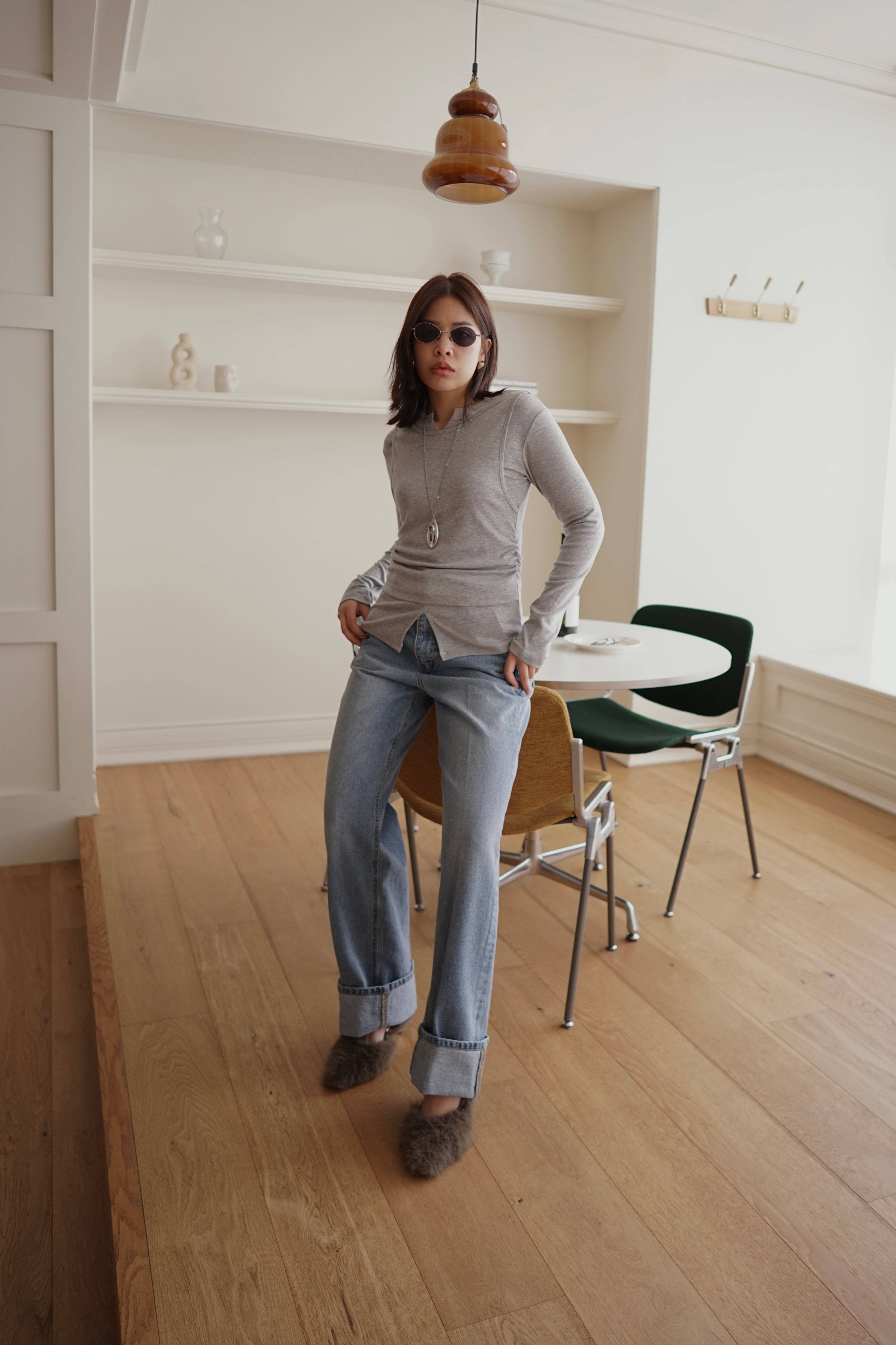 double layered side ruched long sleeve soft tee