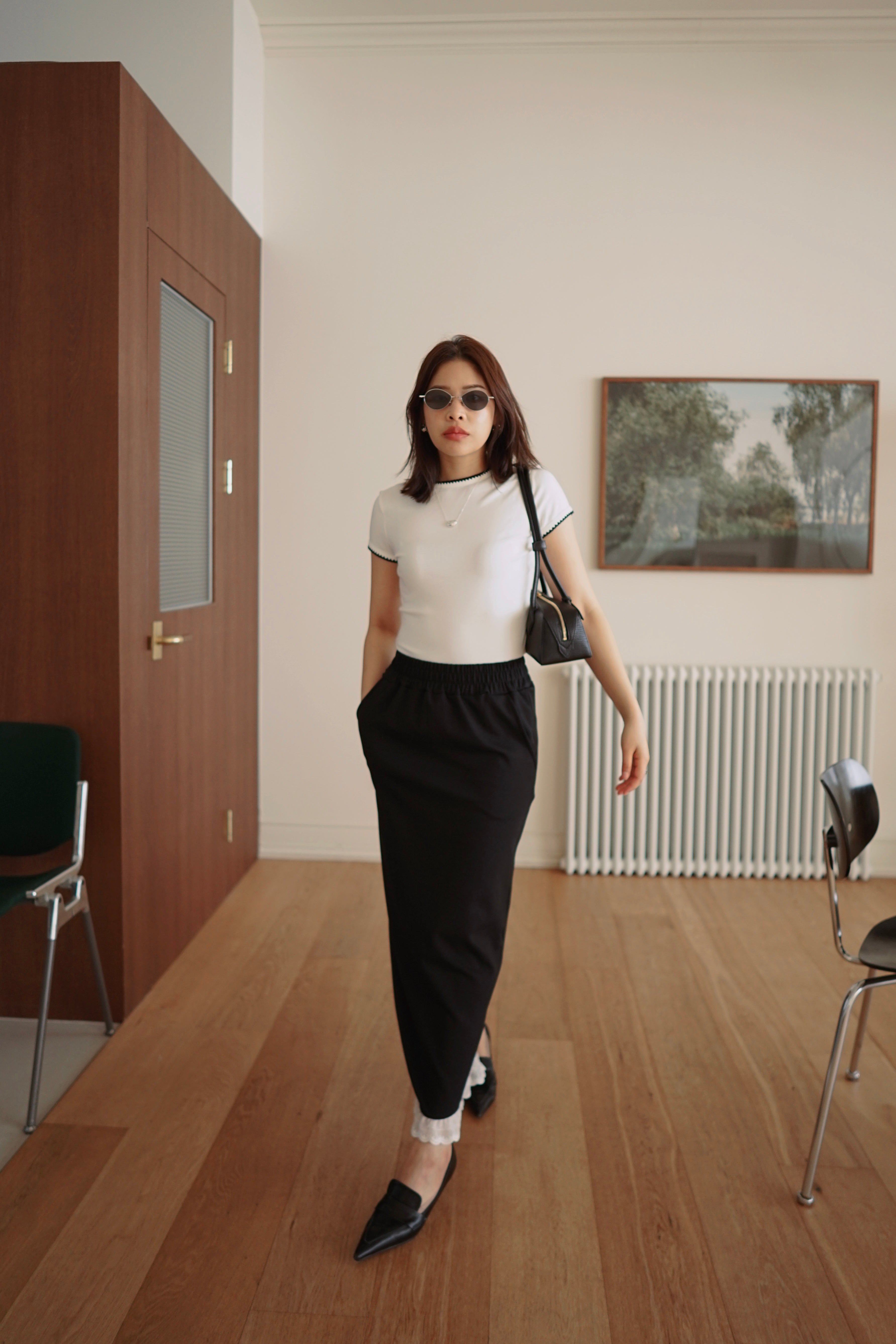 Lago embroidered hem soft tee