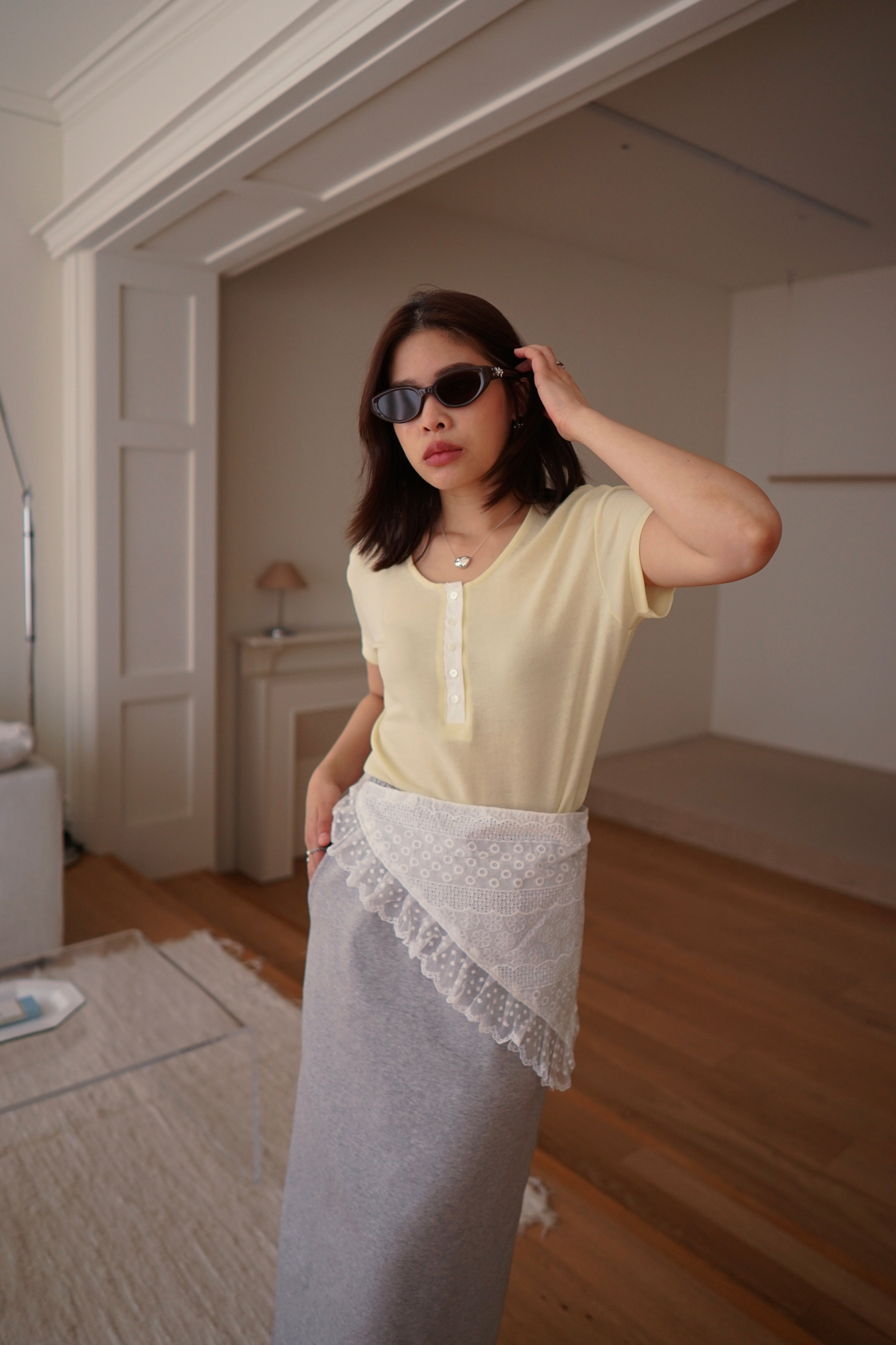 half button round neck soft tee