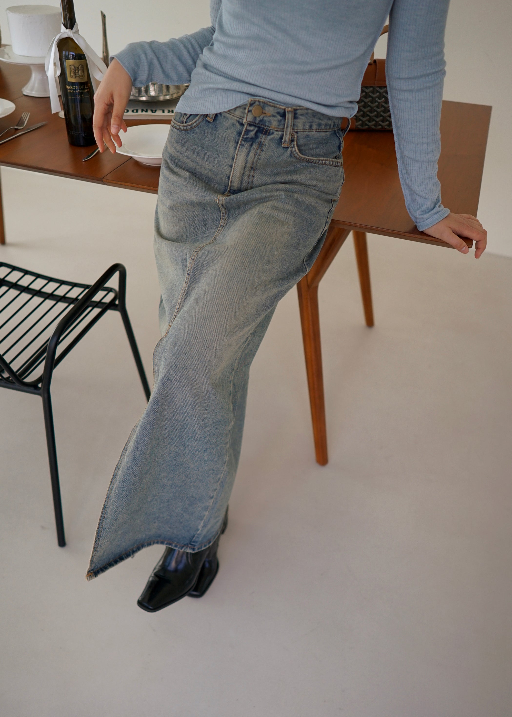 sand wash front slit denim maxi skirt