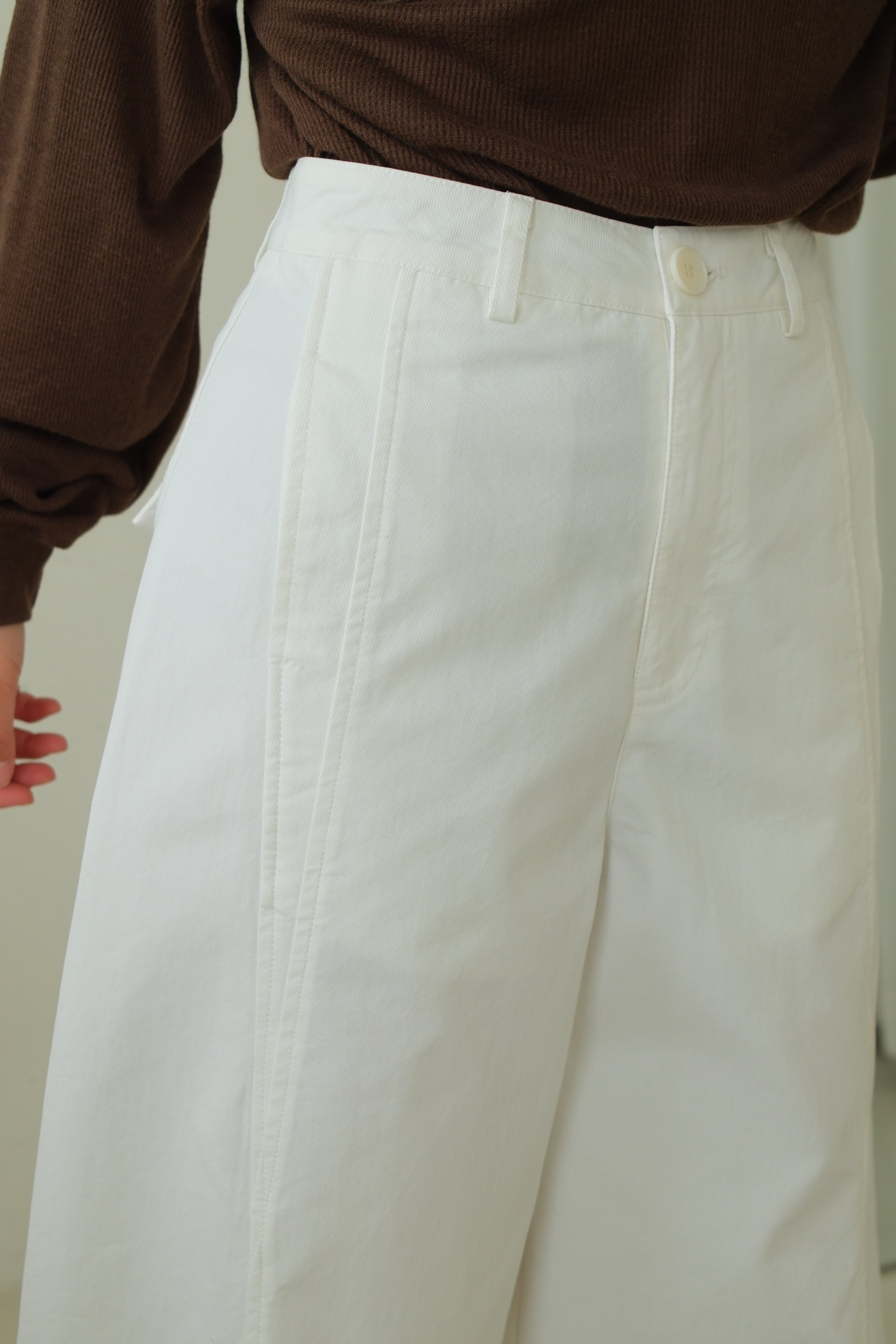 High-Waisted Straight Wide Pants with Pleat Detail