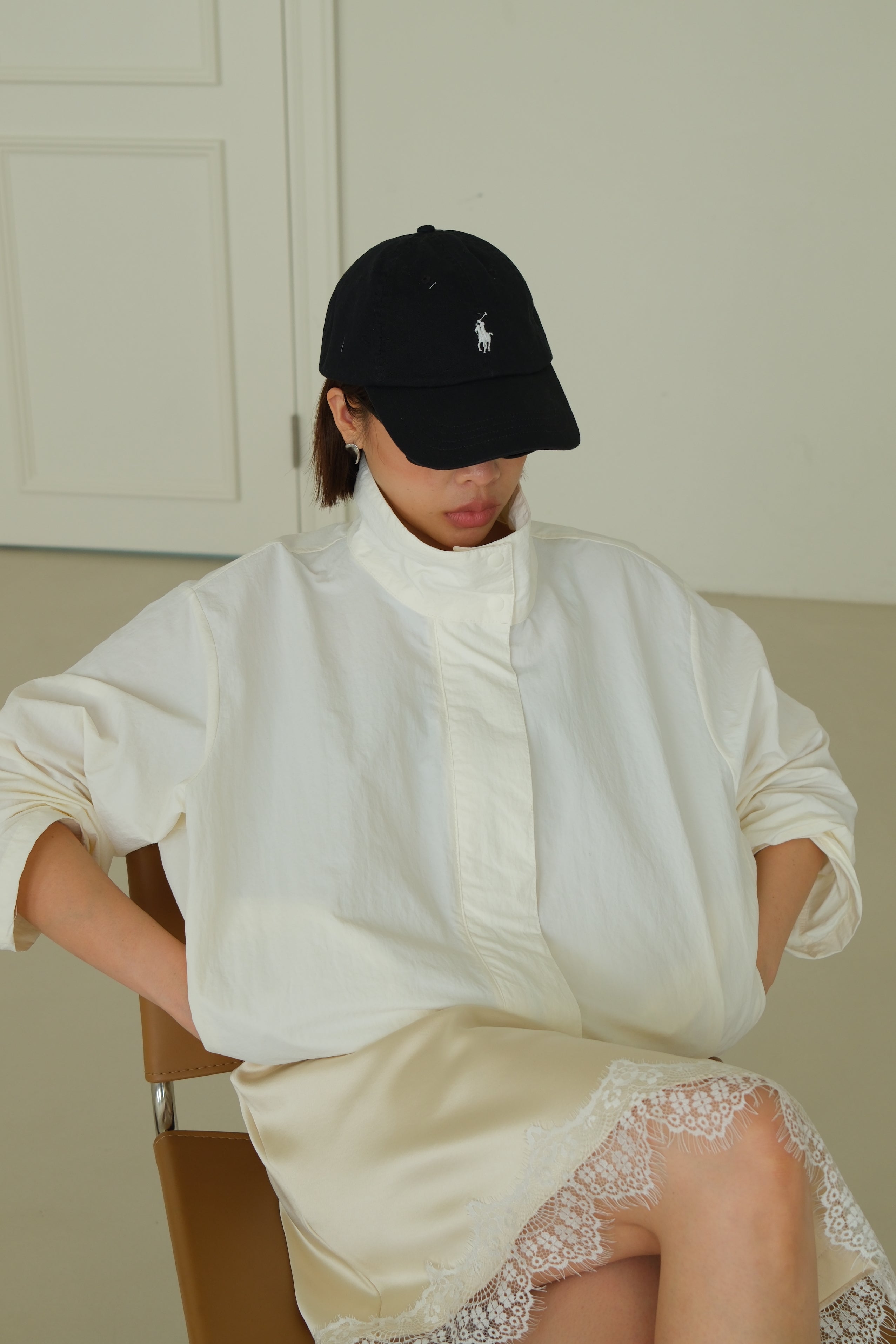 Airy Windbreaker Jacket