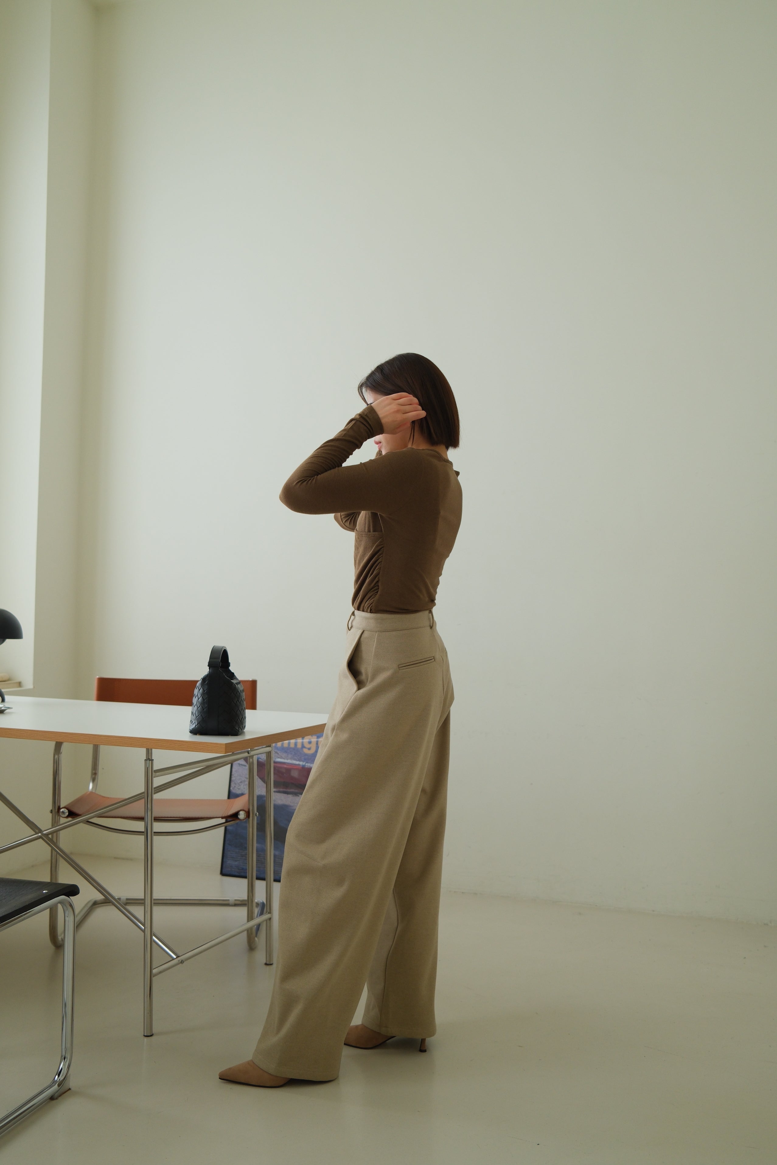 Bien high-rise curved pants