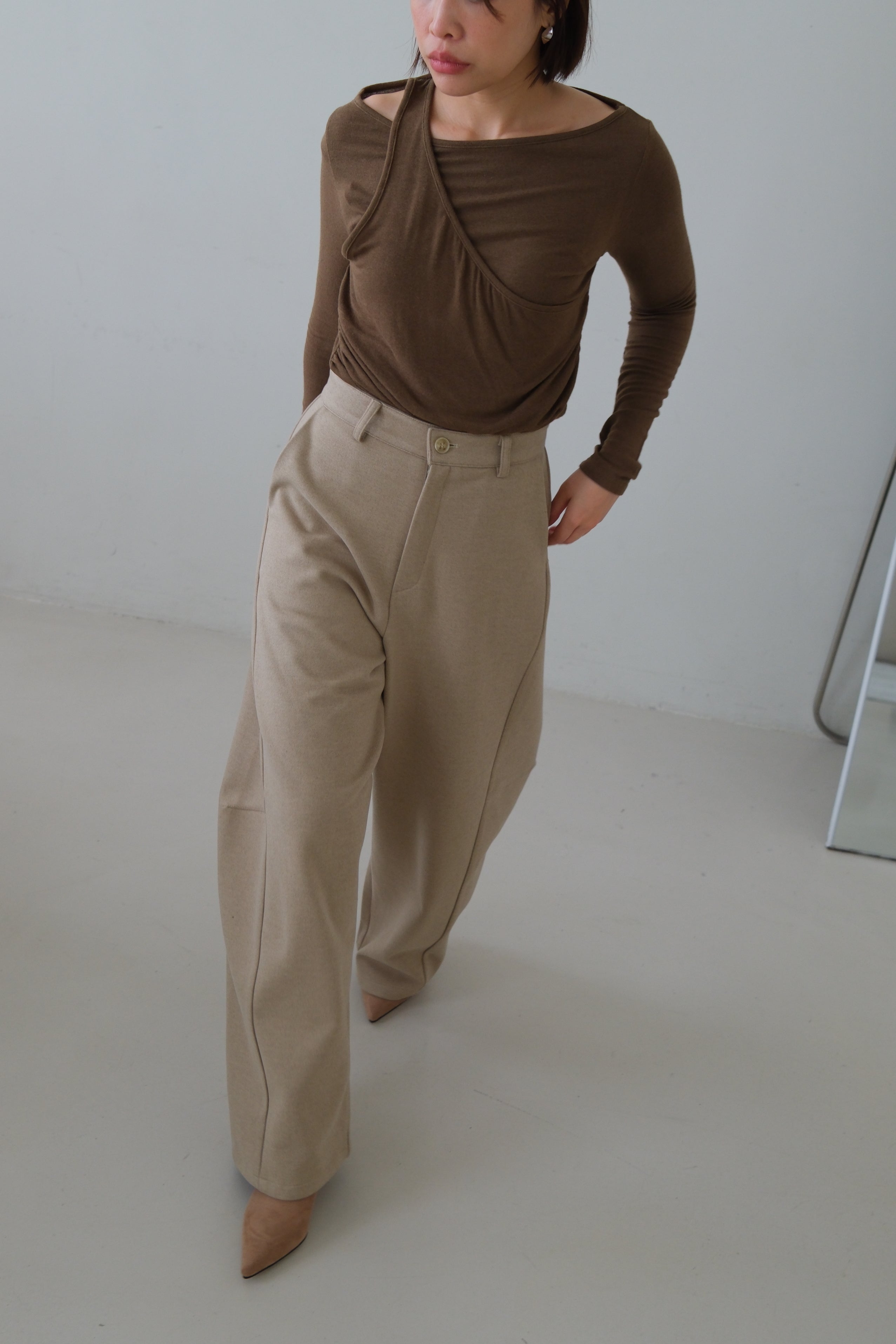 Bien high-rise curved pants