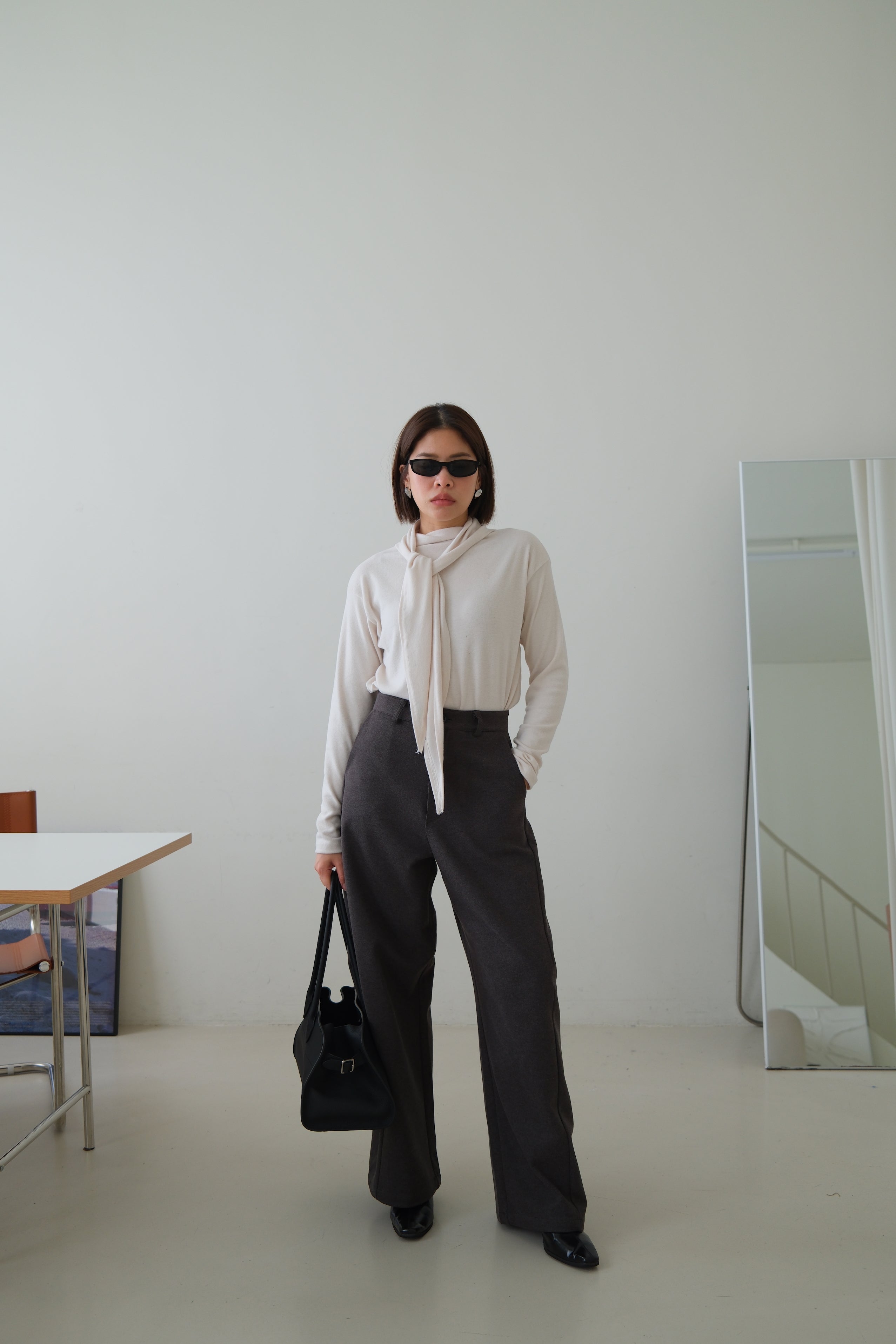 Bien high-rise curved pants