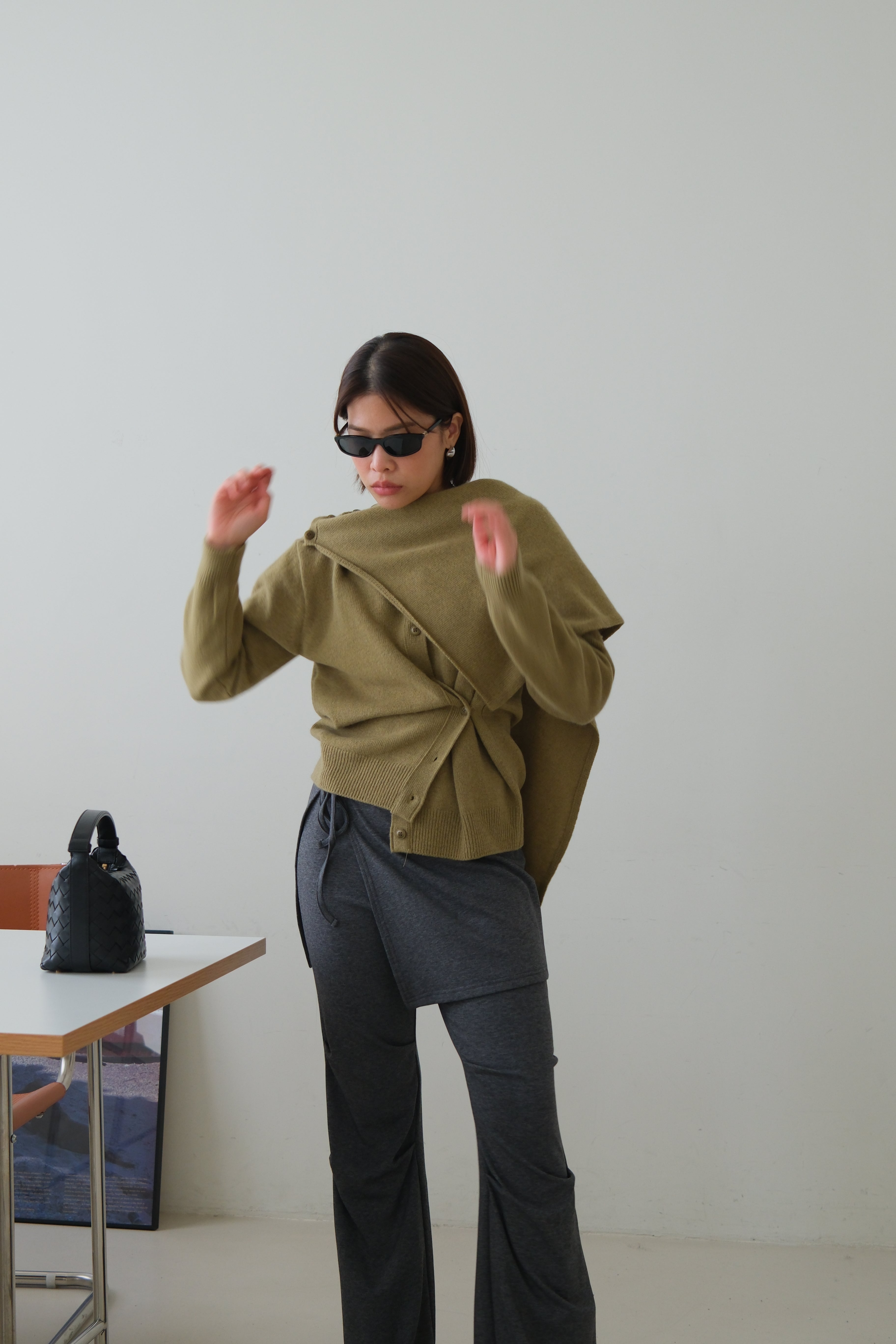 Rac scarf button cardigan (detachable scarf)