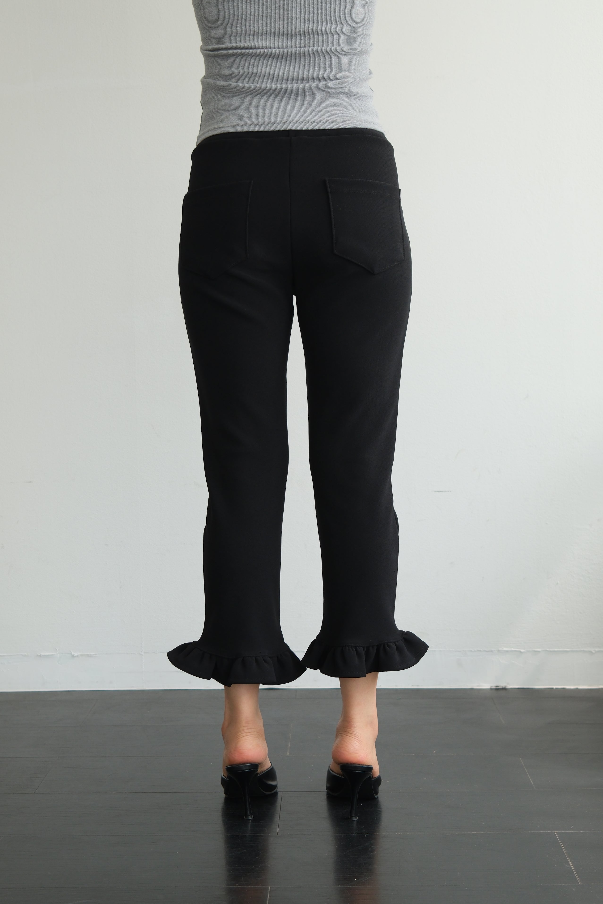Russ Ruffle Hem Slim Flare Leggings
