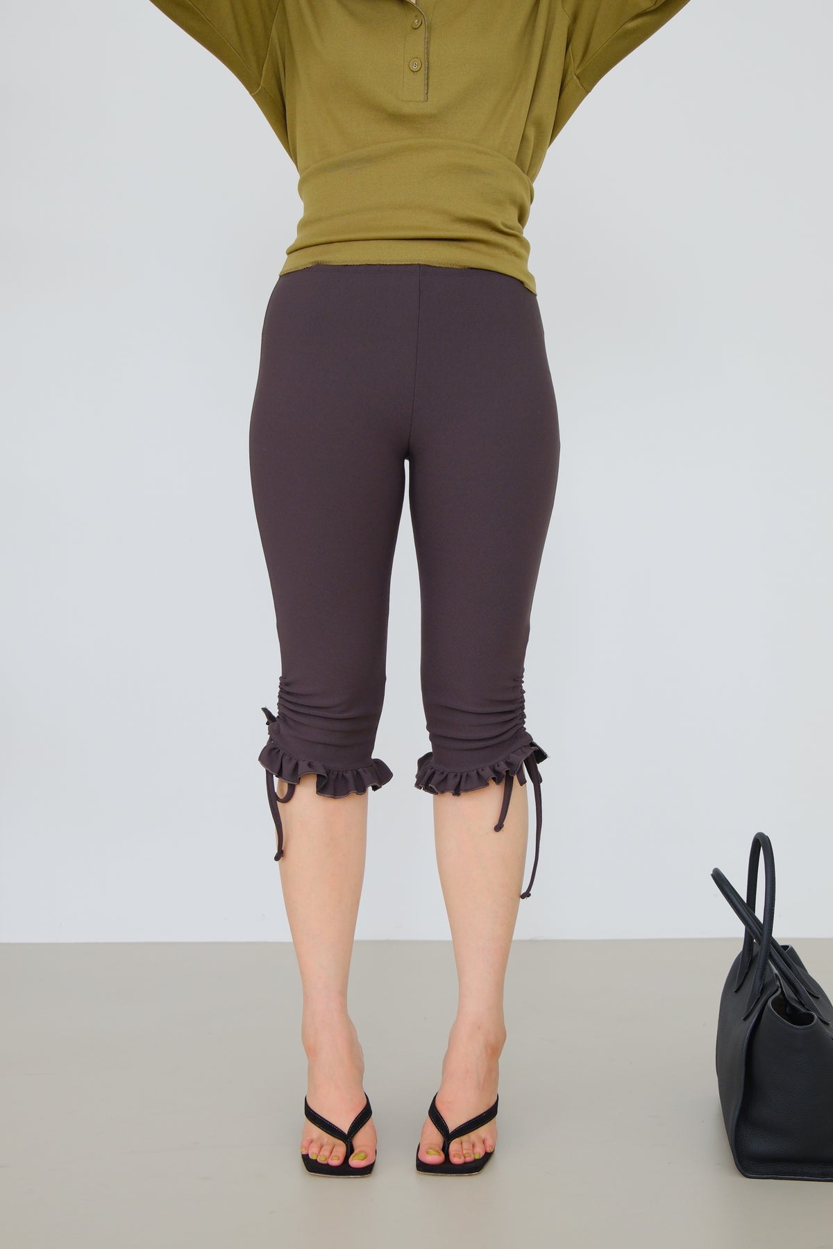 Lottie Ruched Ruffle Capri Pants