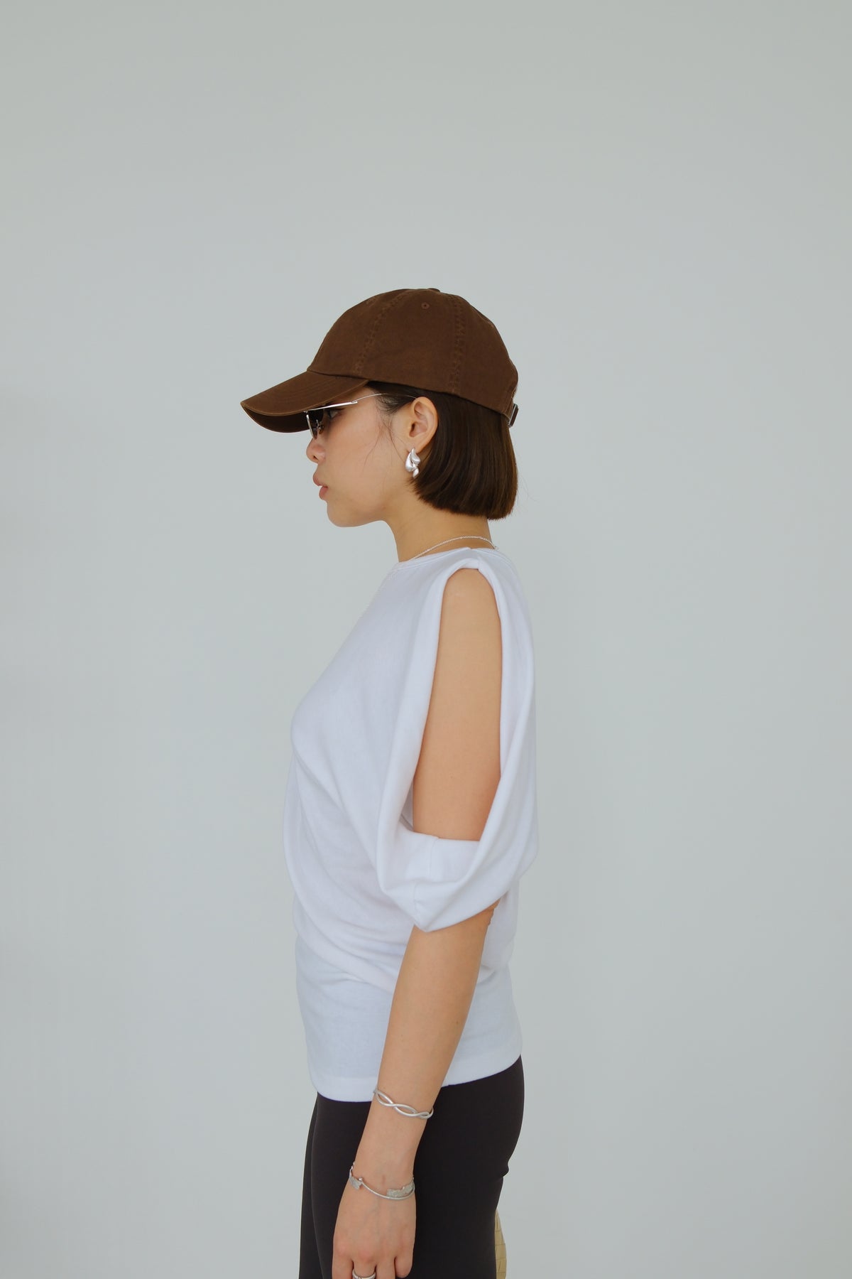 Riva Asymmetric Sleeve Top