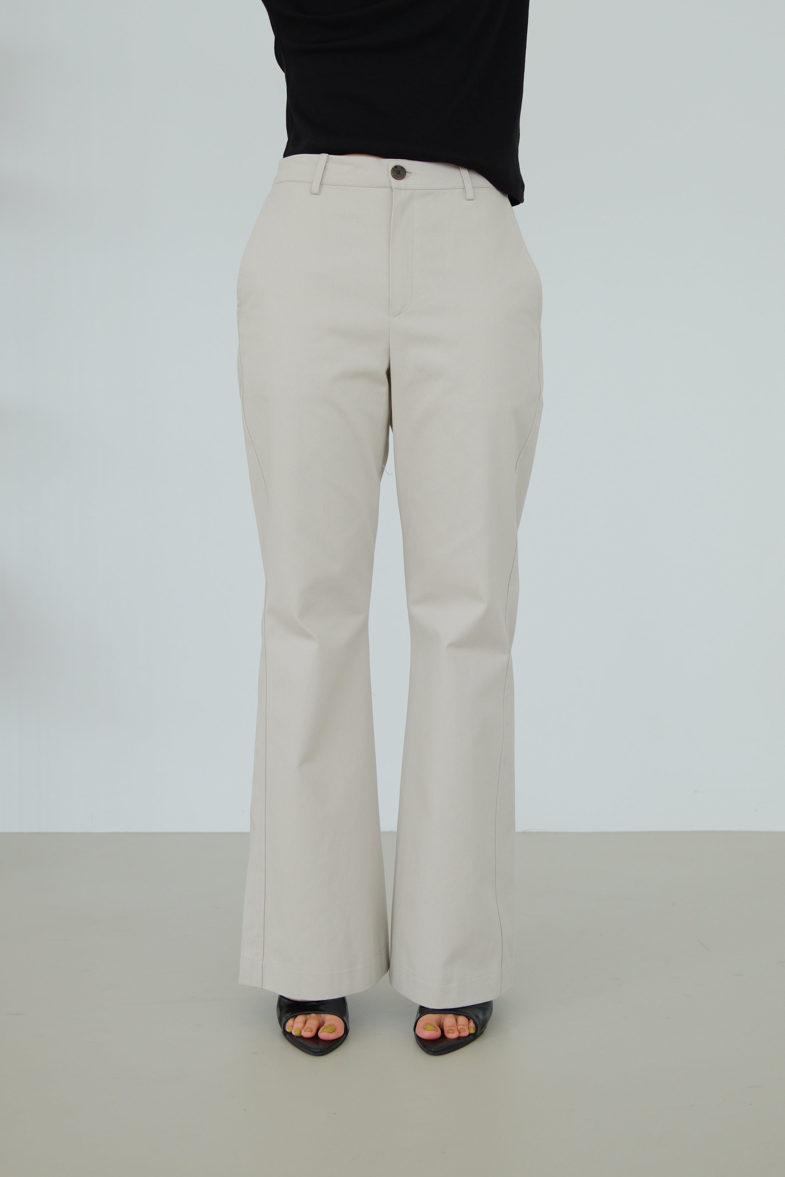 Nora Seam Flared Trousers