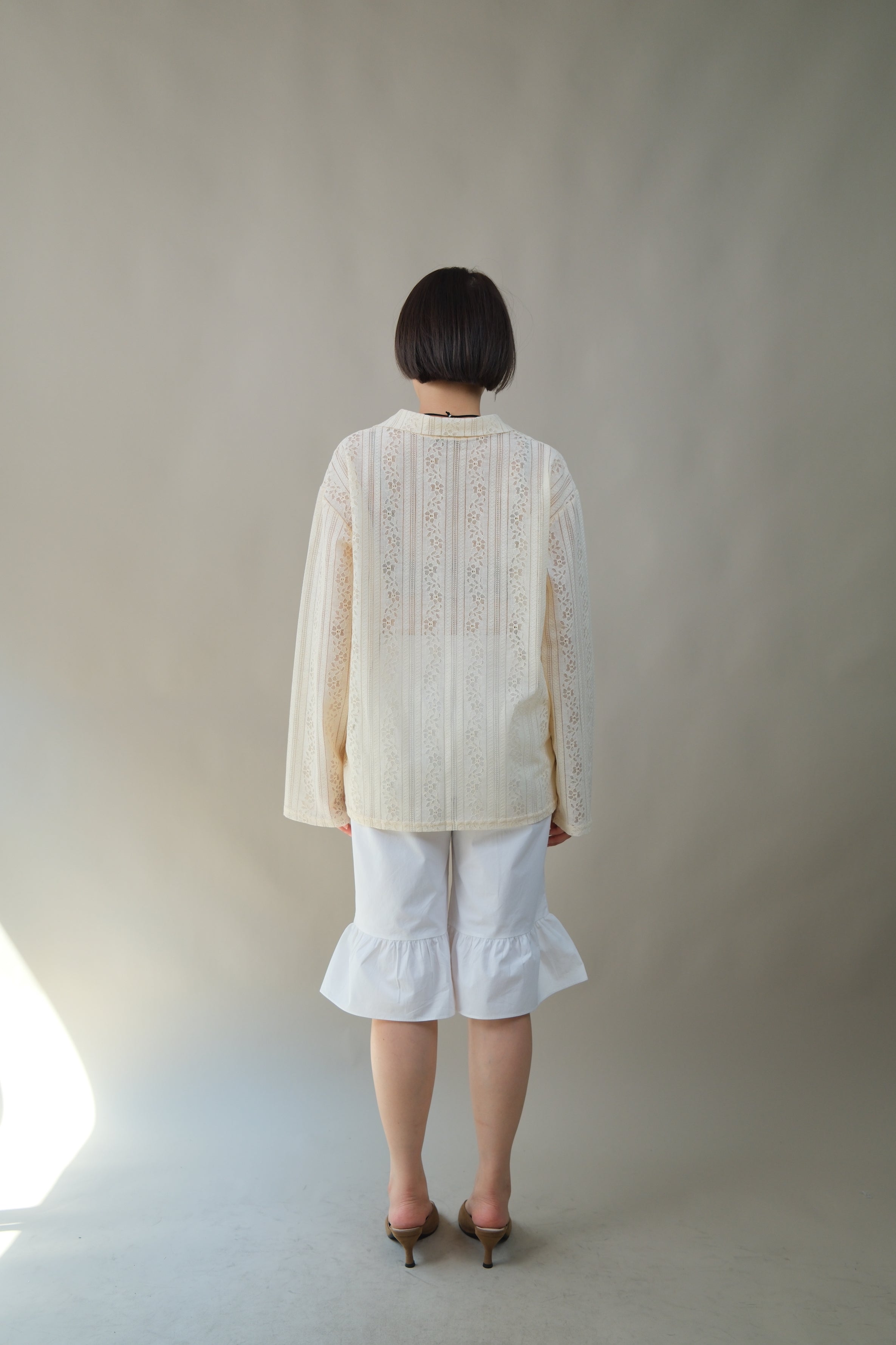 Elastic Waist Ruffle Hem Shorts