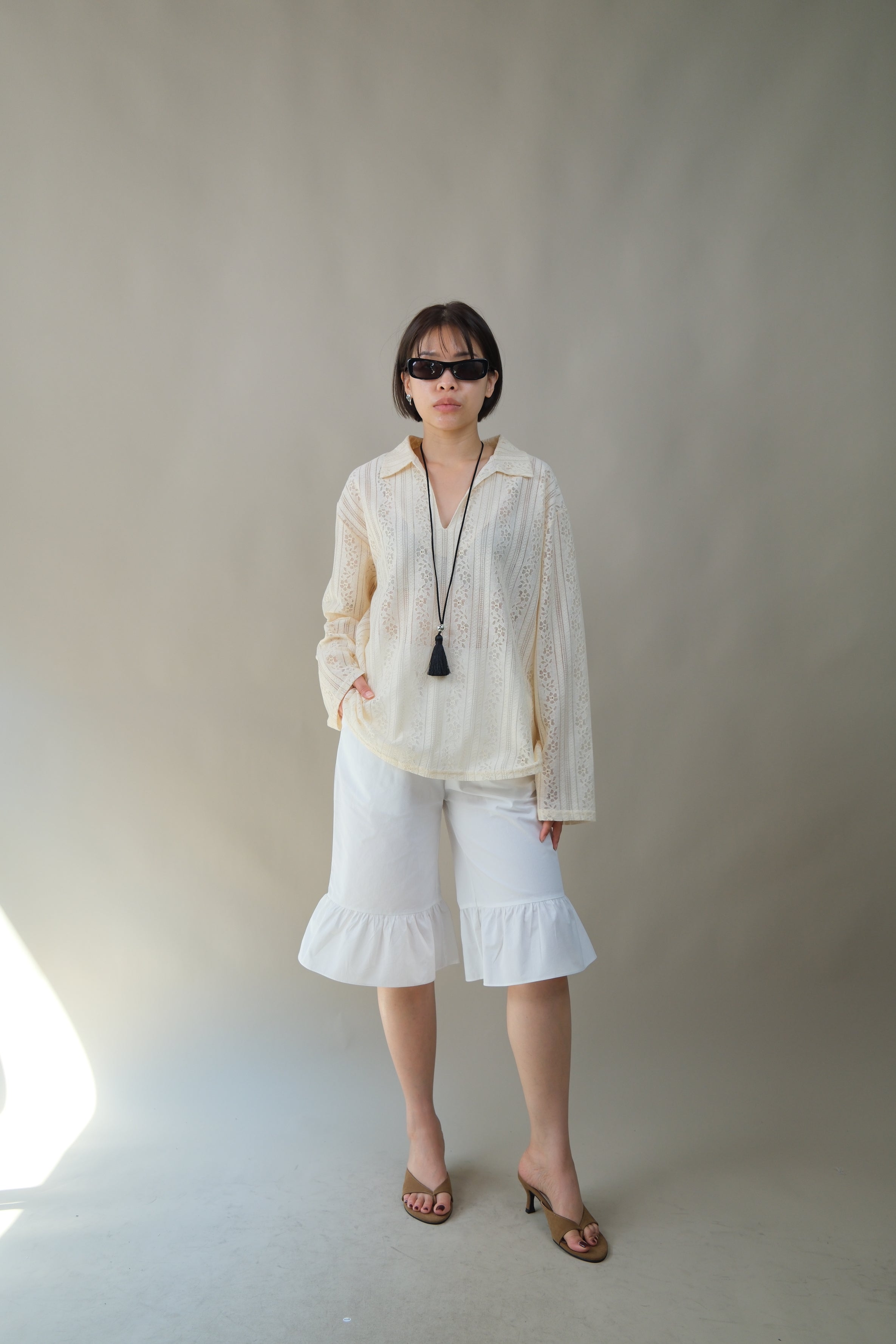 Elastic Waist Ruffle Hem Shorts