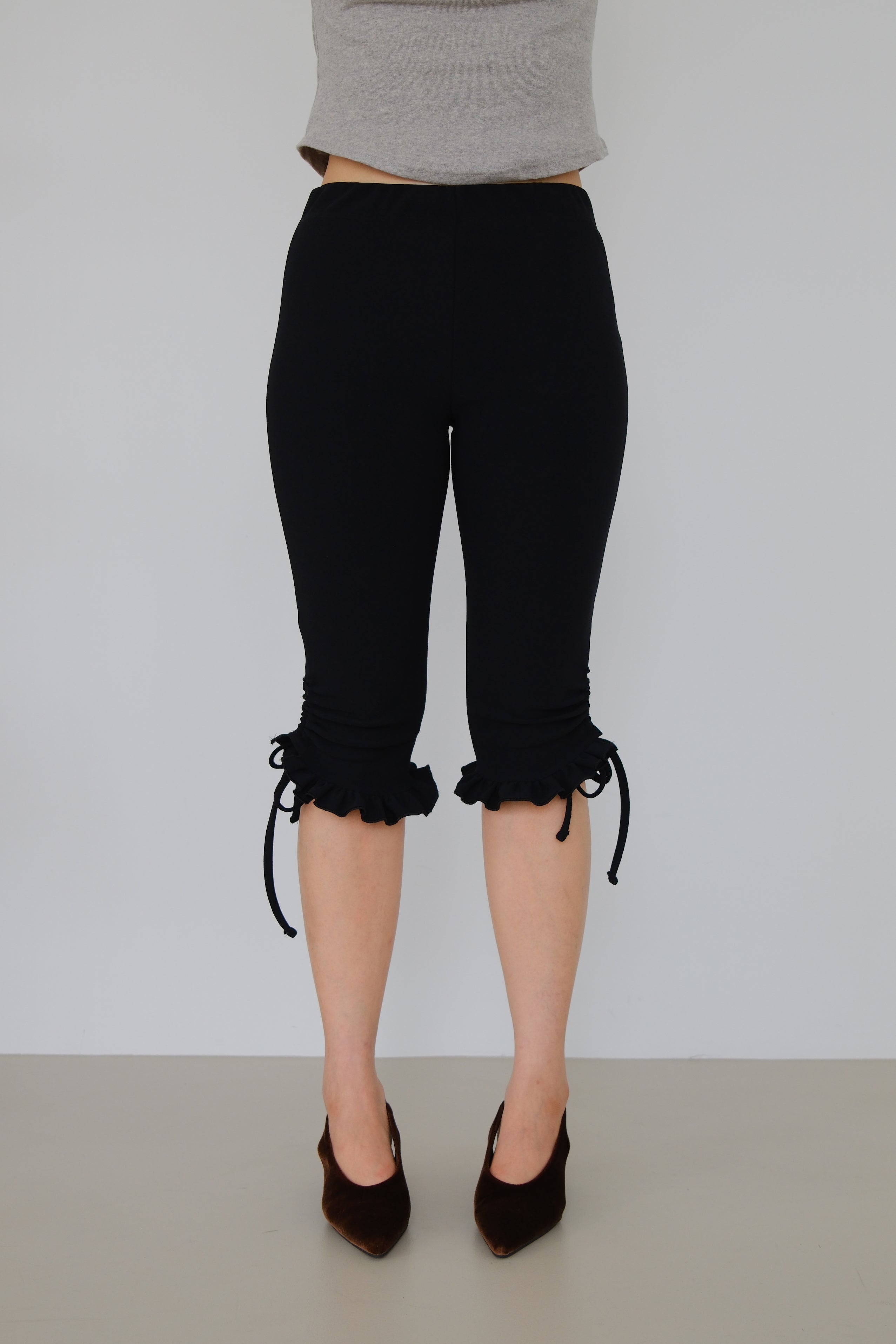 Lottie Ruched Ruffle Capri Pants