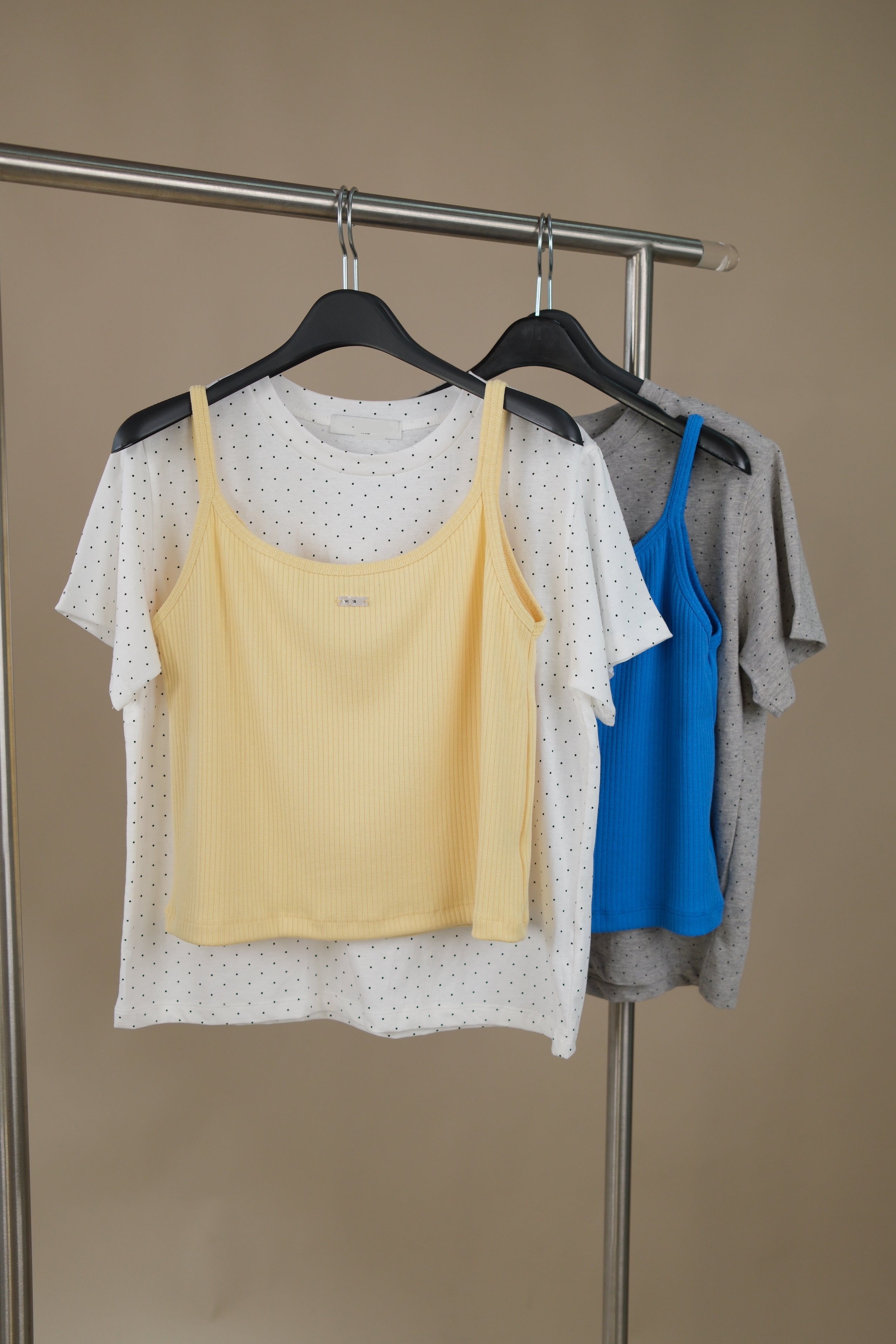 Dotty layer top set