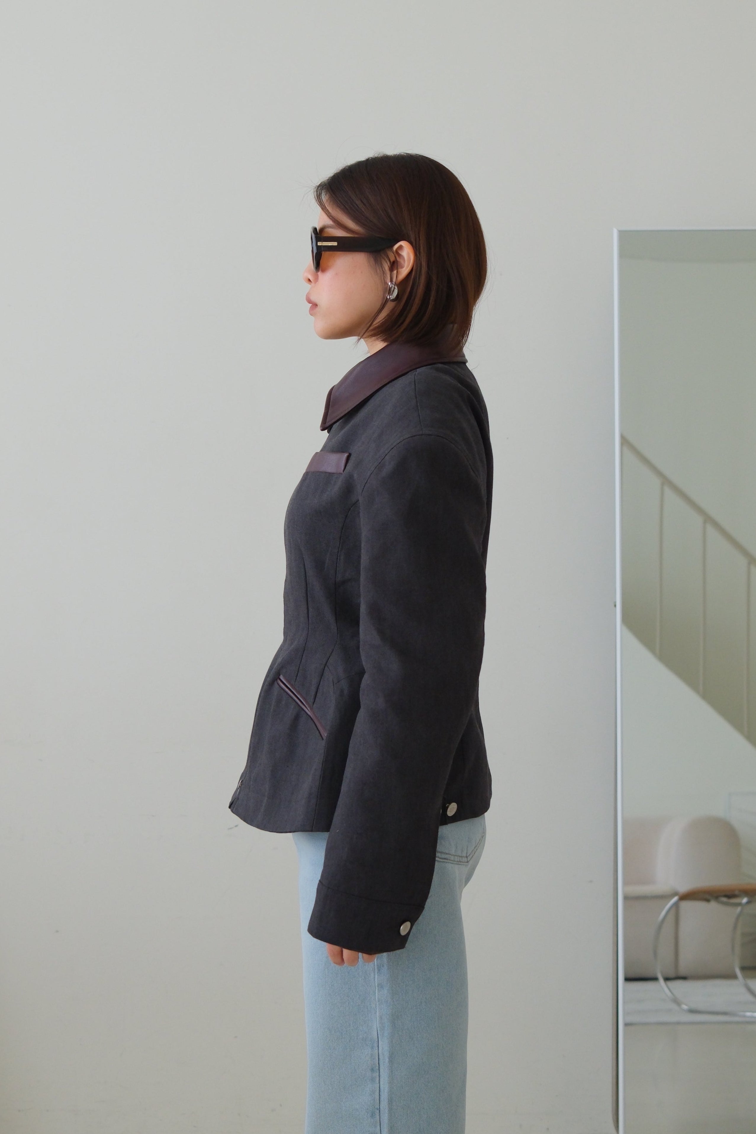 Howl hourglass work jacket