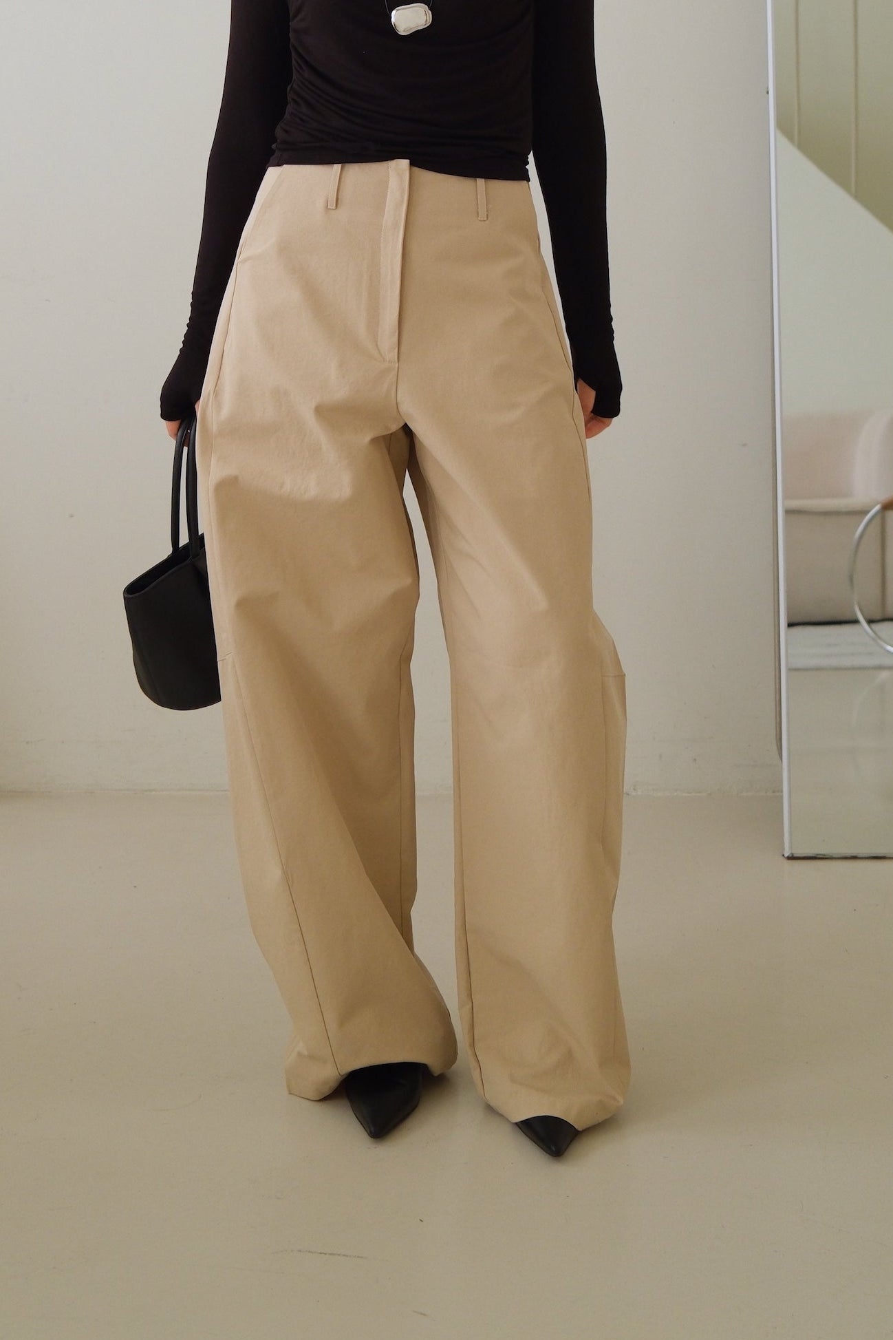 Nori high-waist curved pants