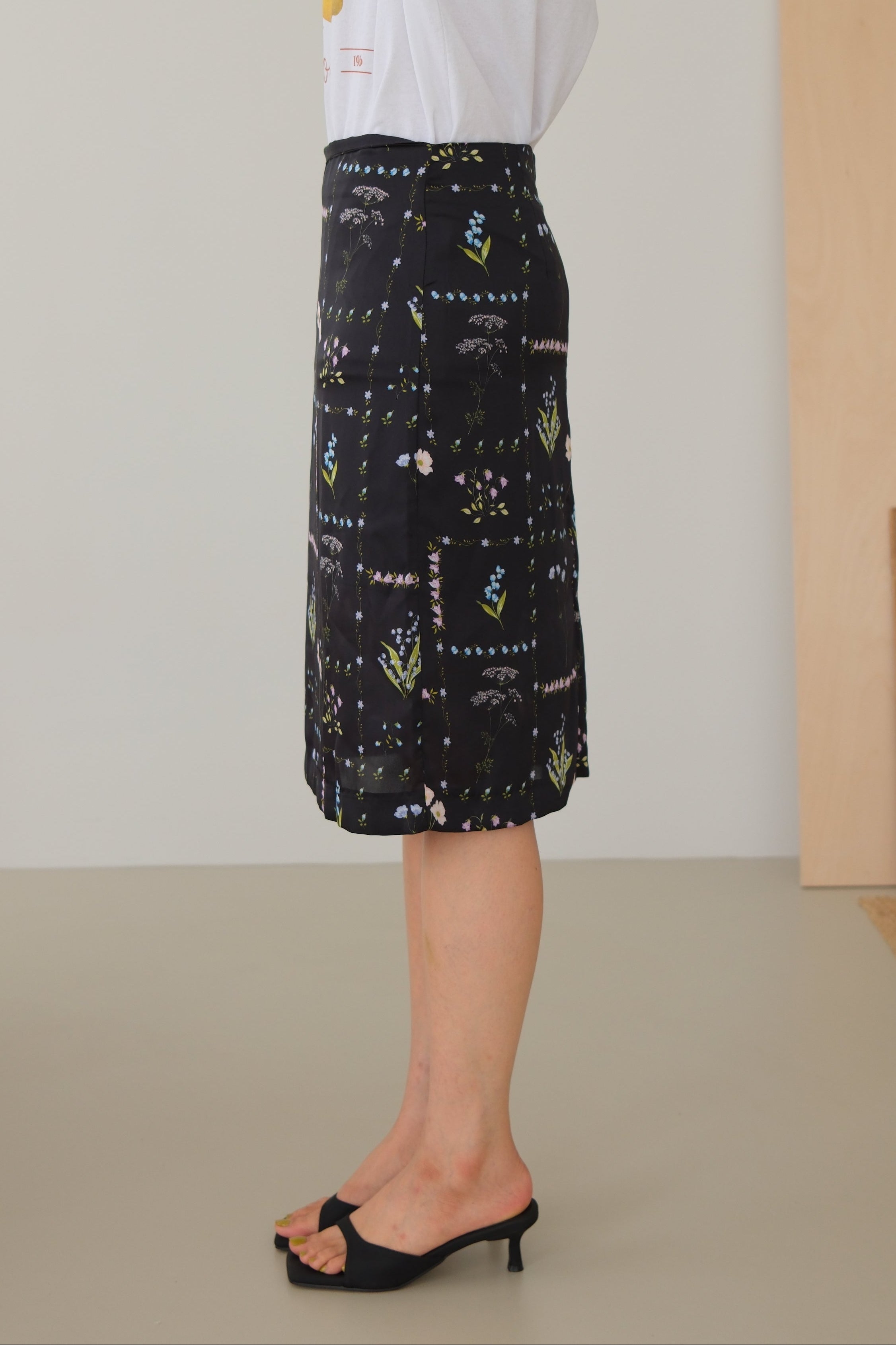 Glance Floral Pencil Skirt