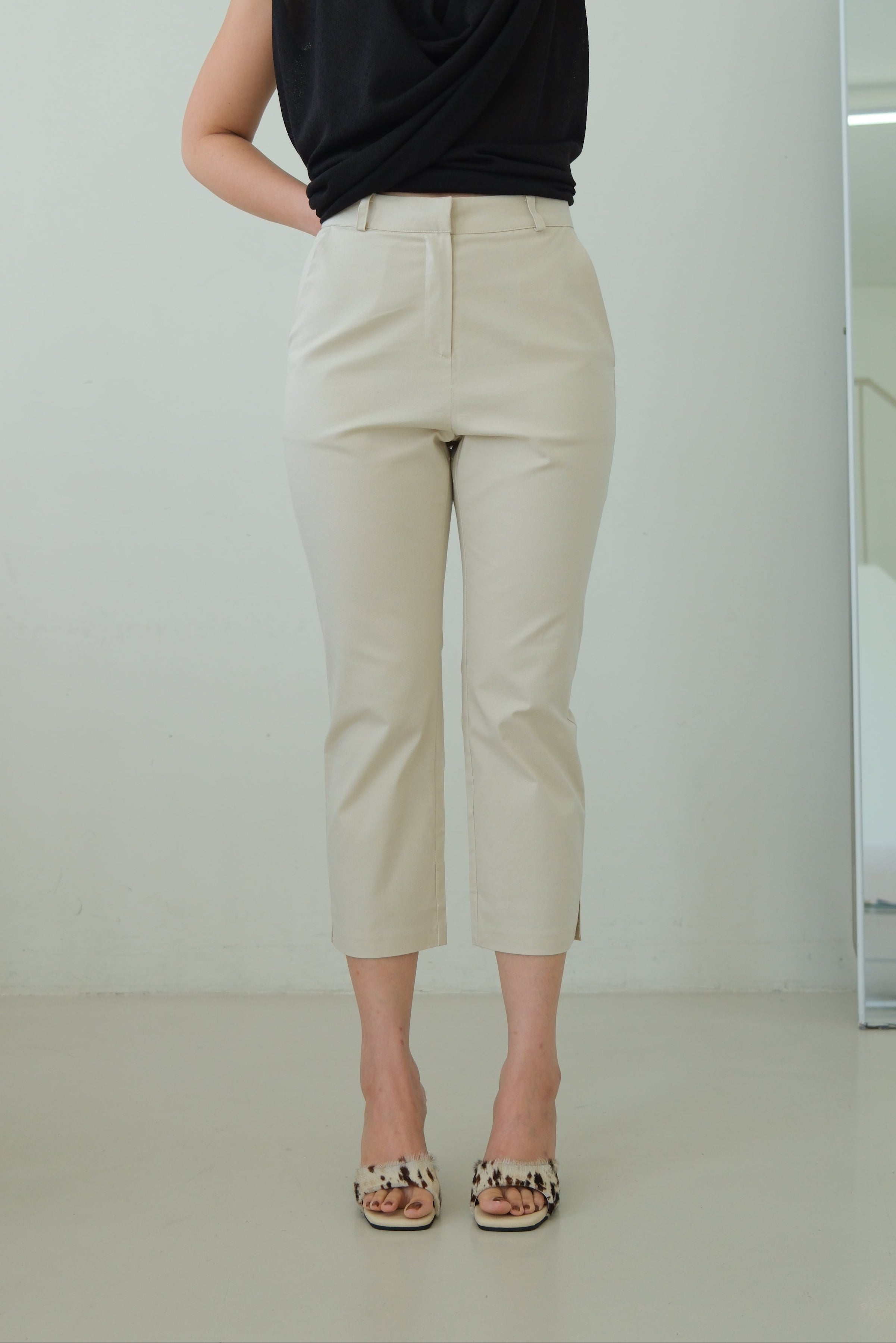 Tarte tailored Crop Slacks