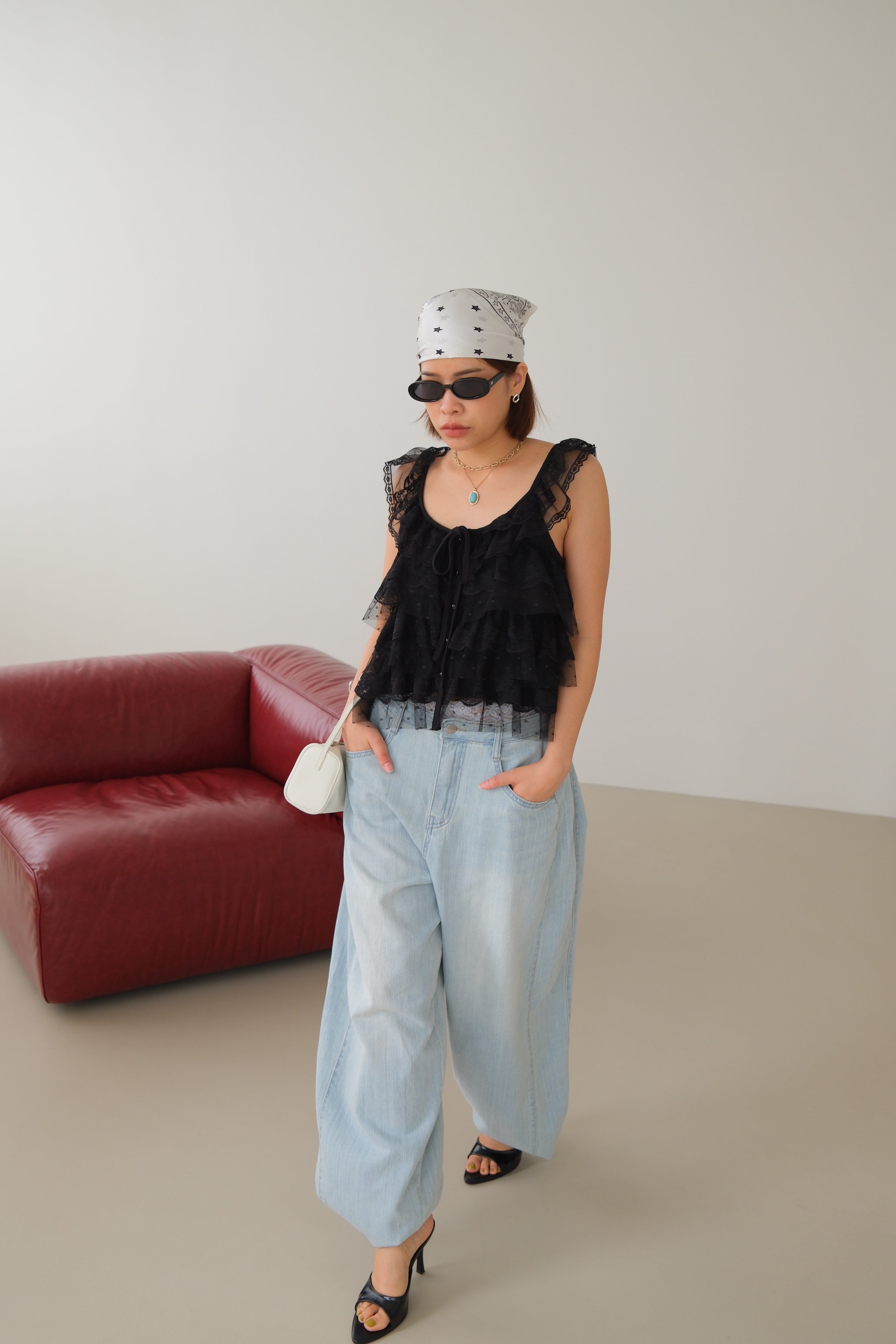 Posi Button-Detail Soft Jeans