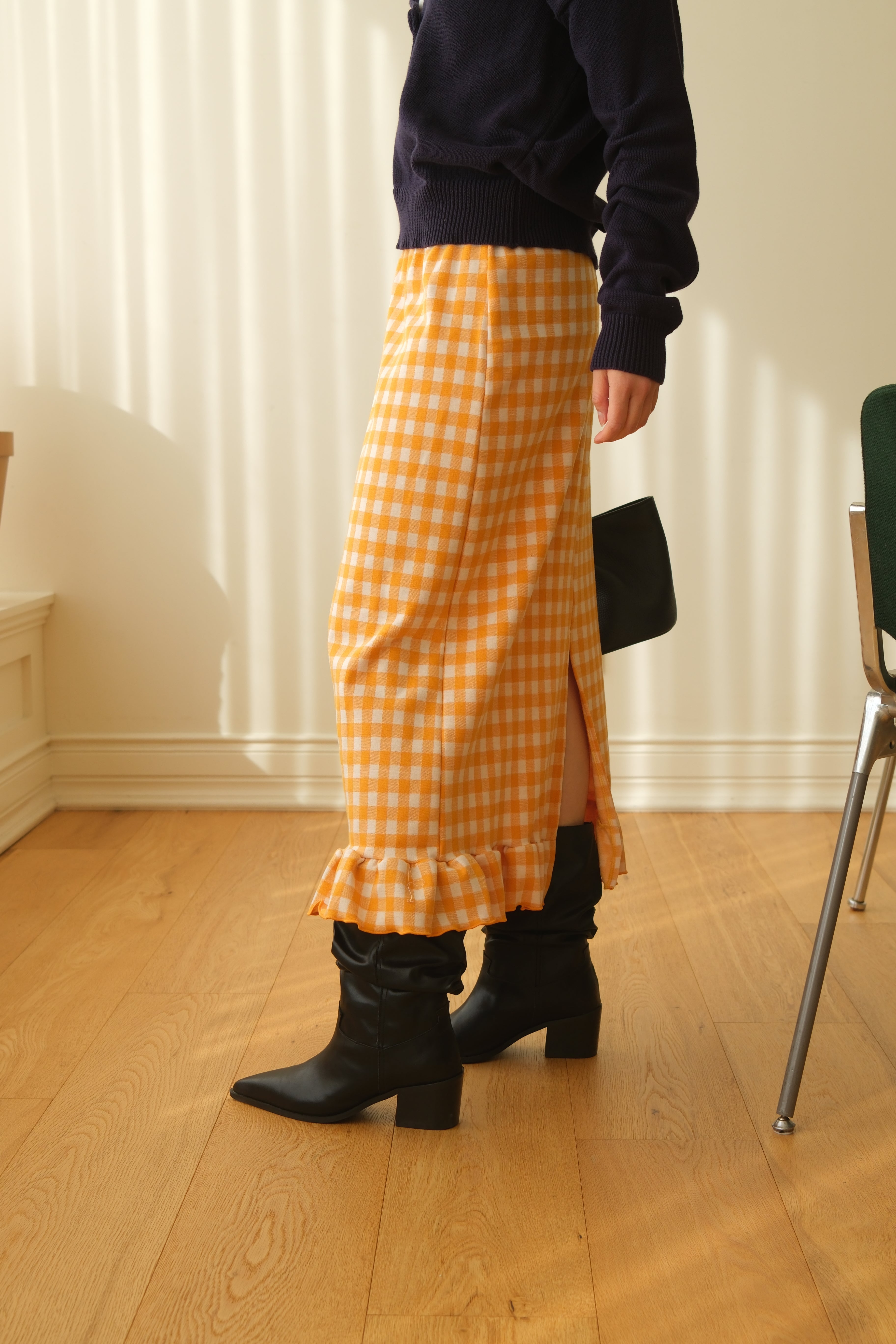 Bcn frill hem plaid knit skirt