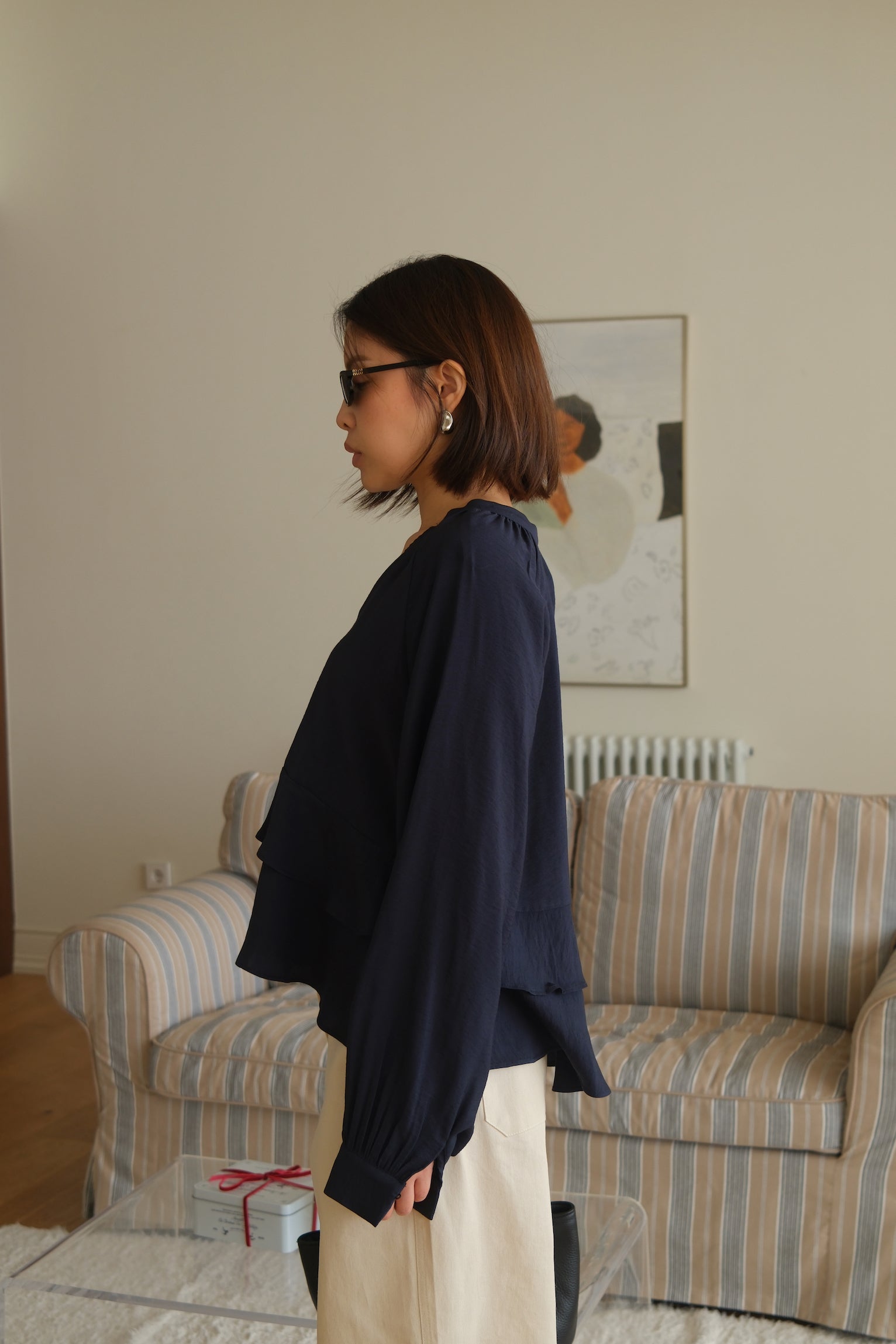 frill hem crop blouse