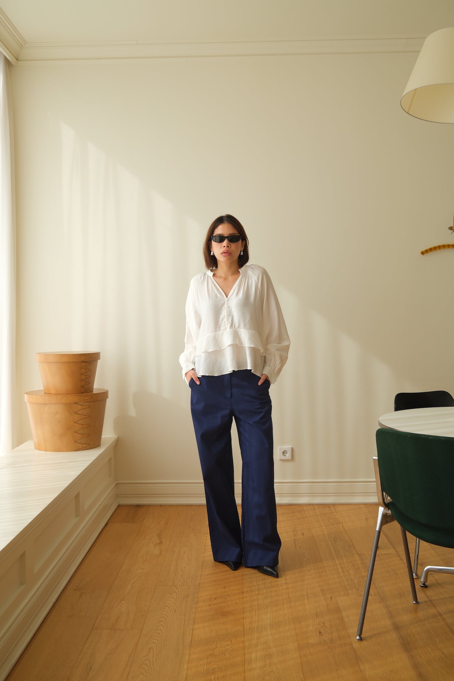 frill hem crop blouse