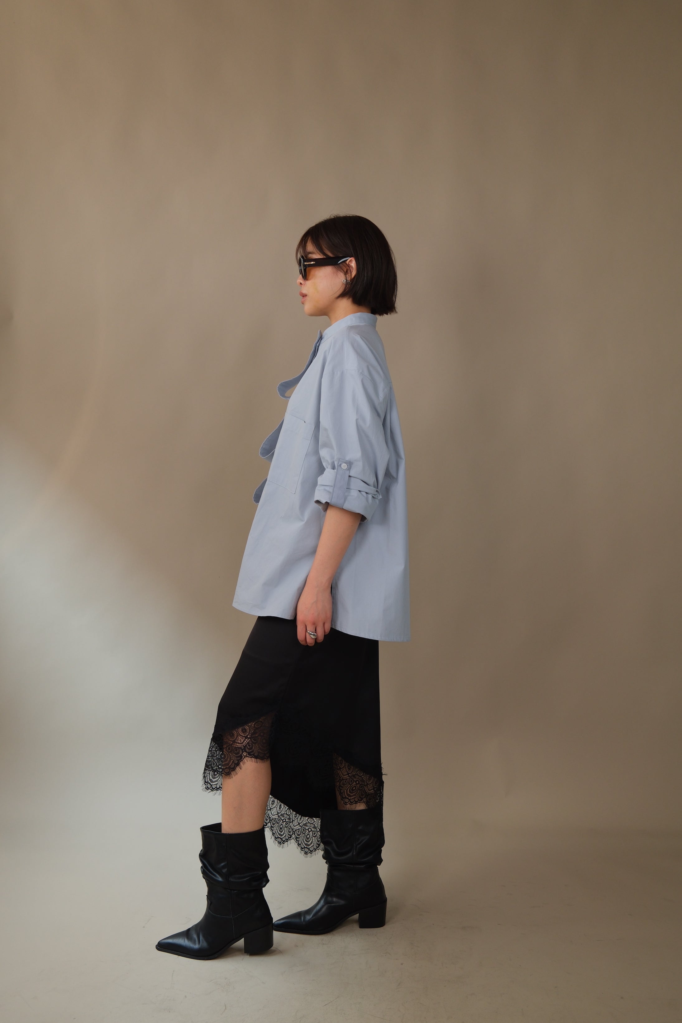 Klaire lace hem unbalance silky skirt