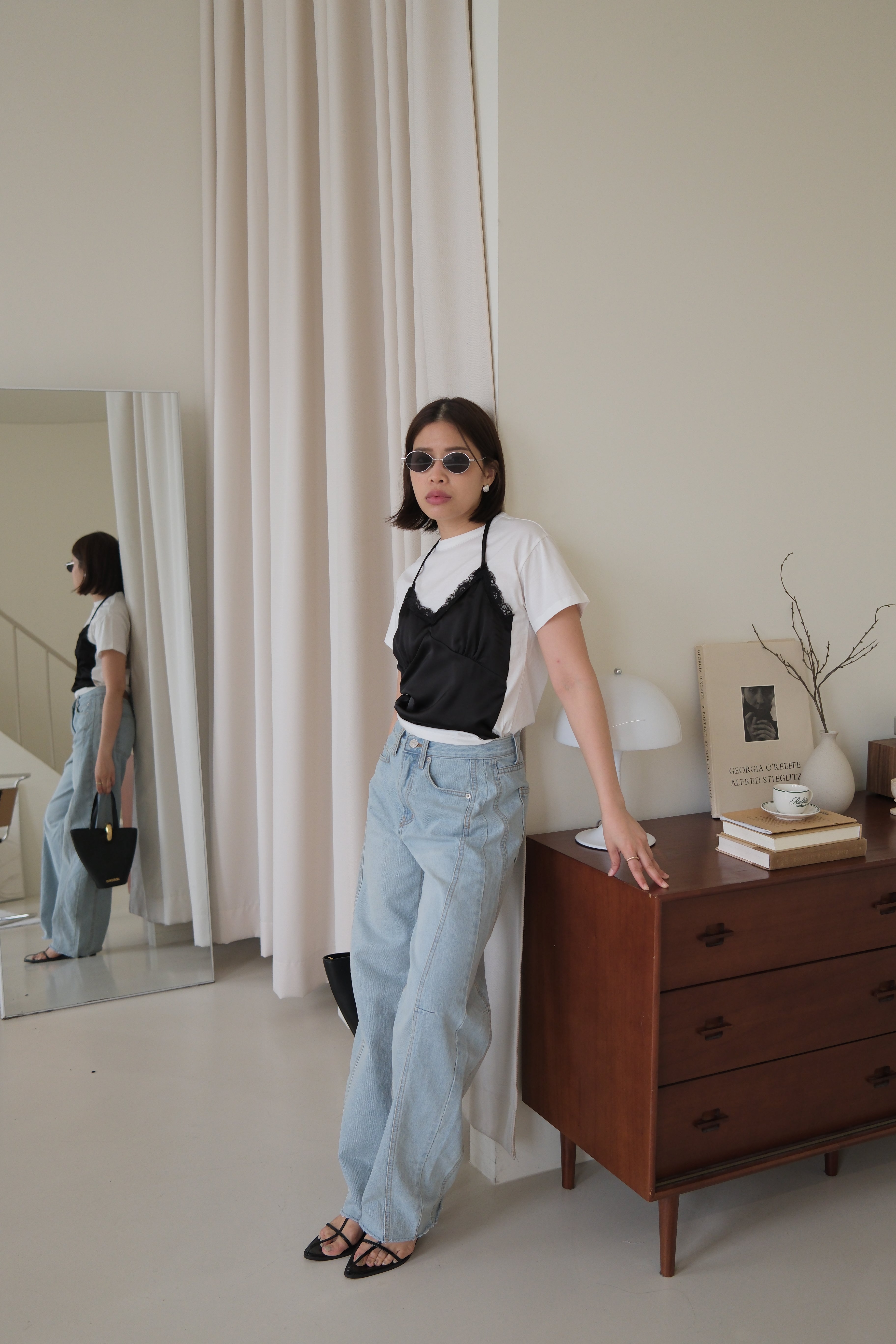 Aiden curved silhouette jeans