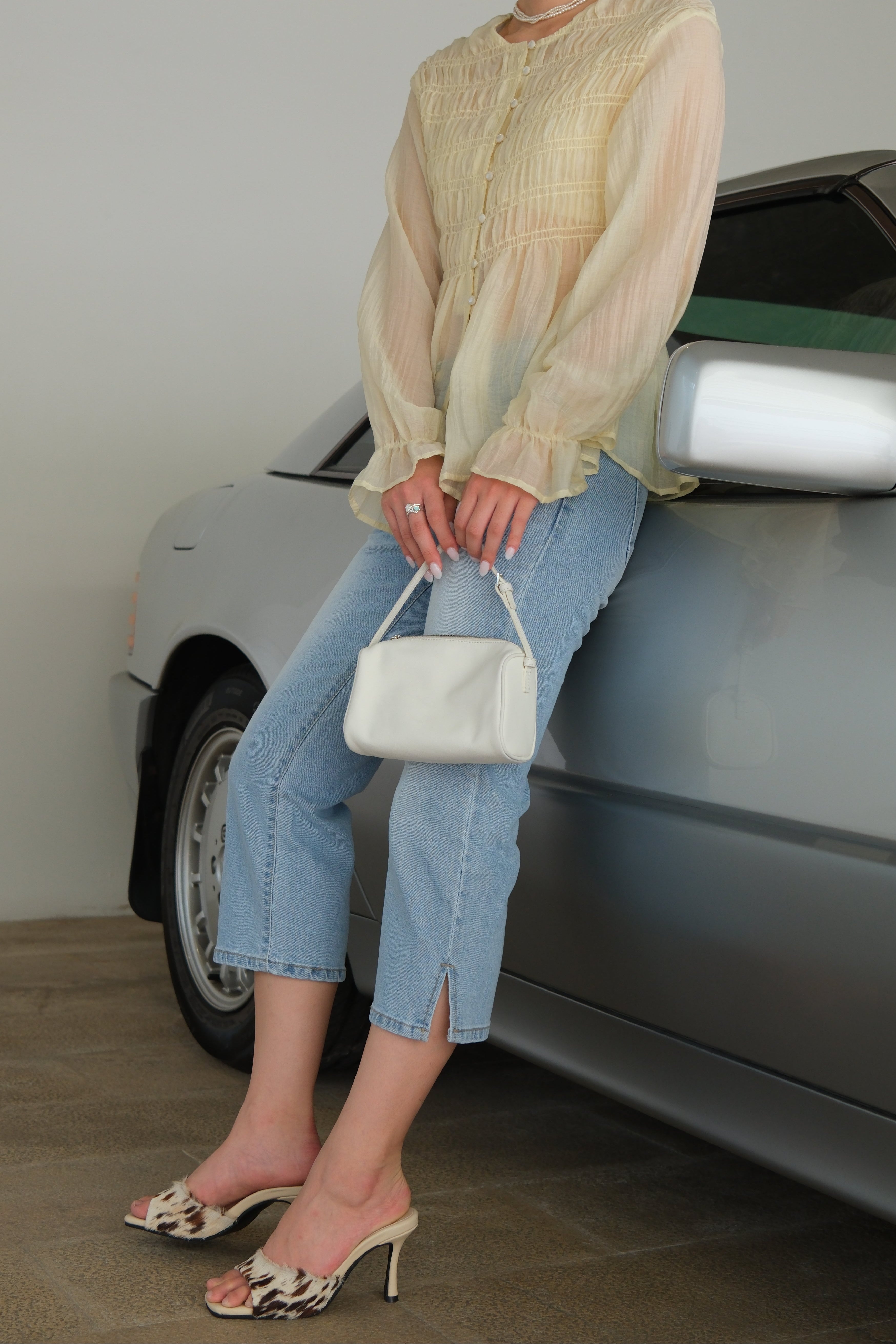 Mila Stretch Capri Denim