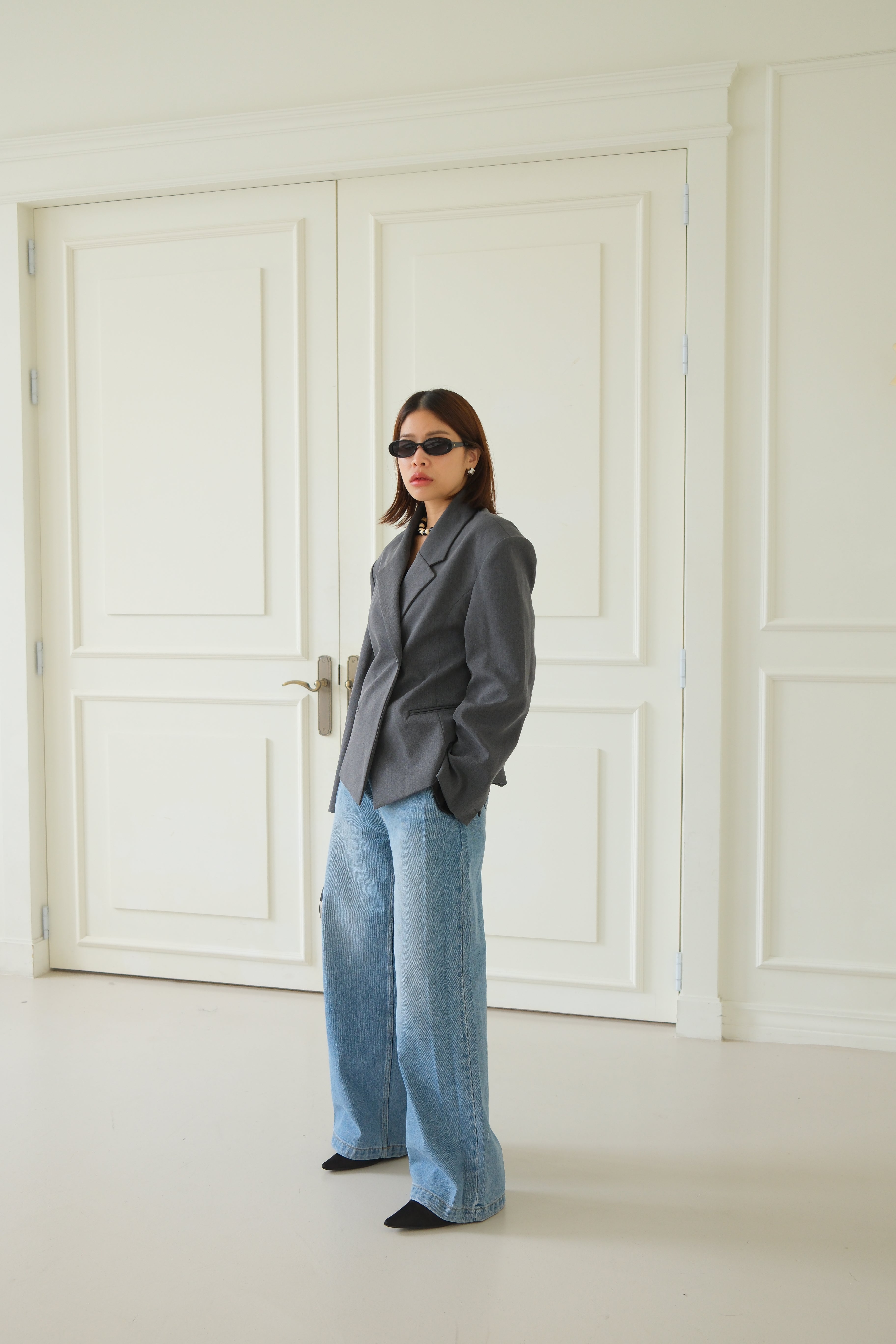 Koln Double-breasted cinched waist blazer