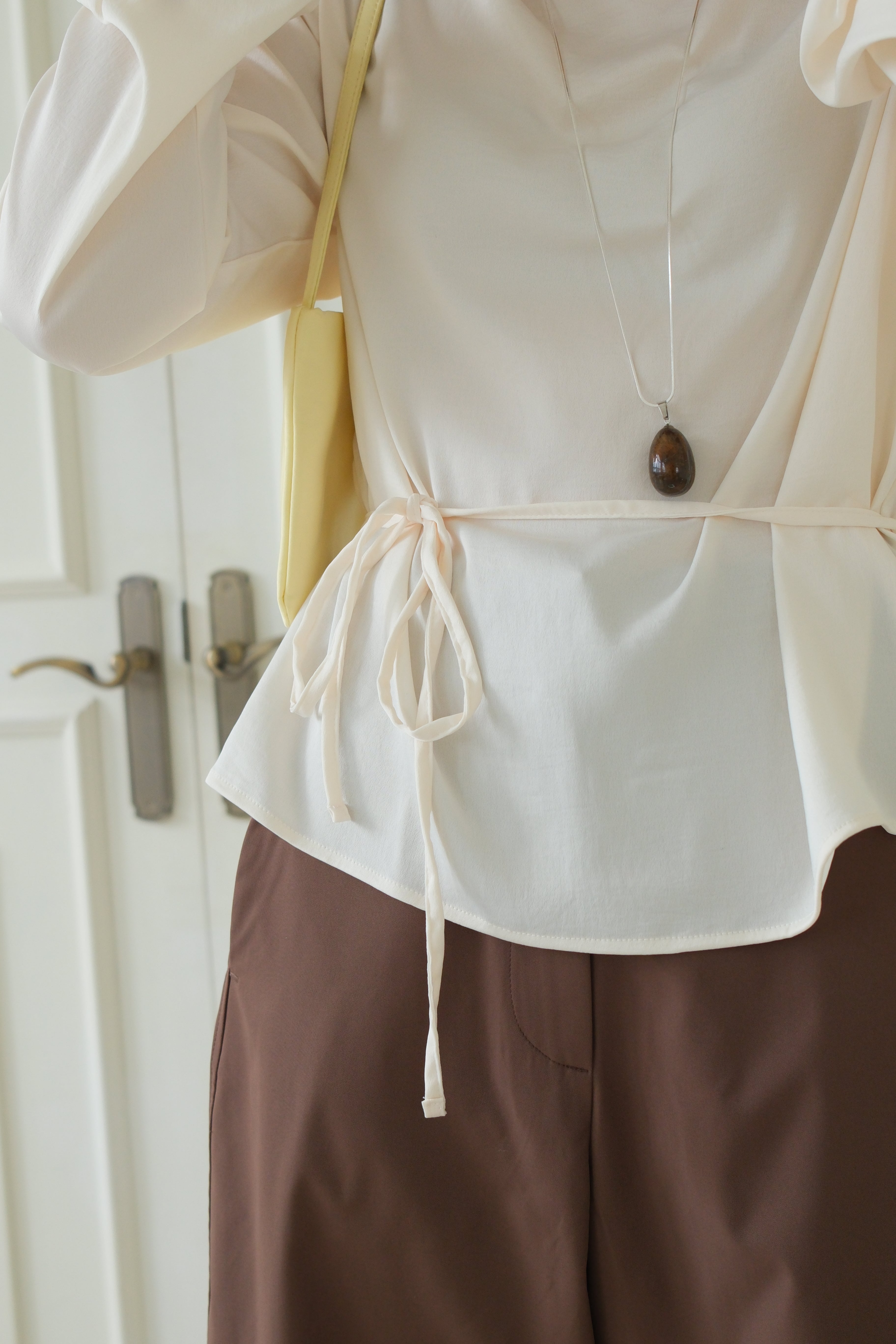 Curren shirring shoulder blouse