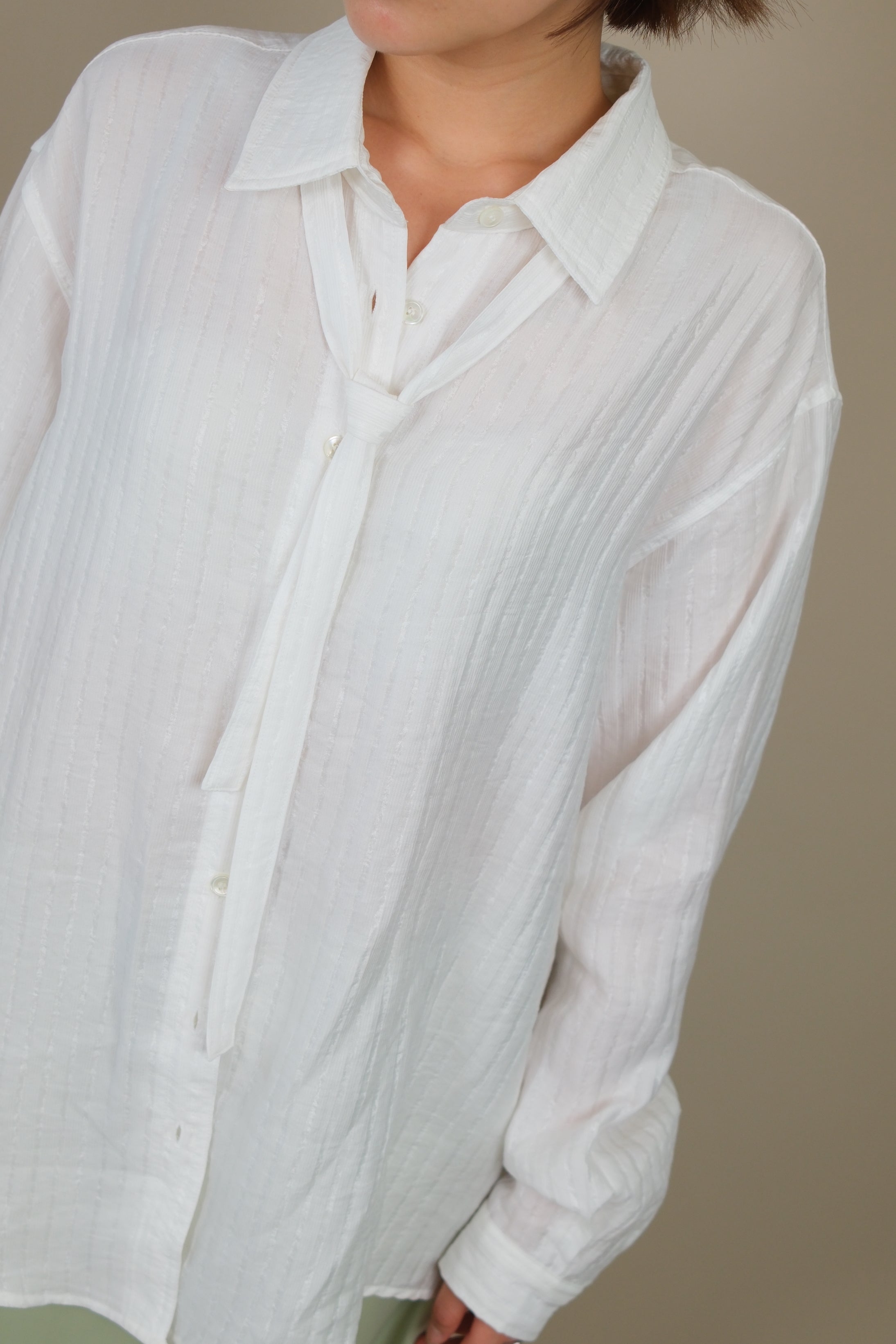 silky striped tie collar shirt
