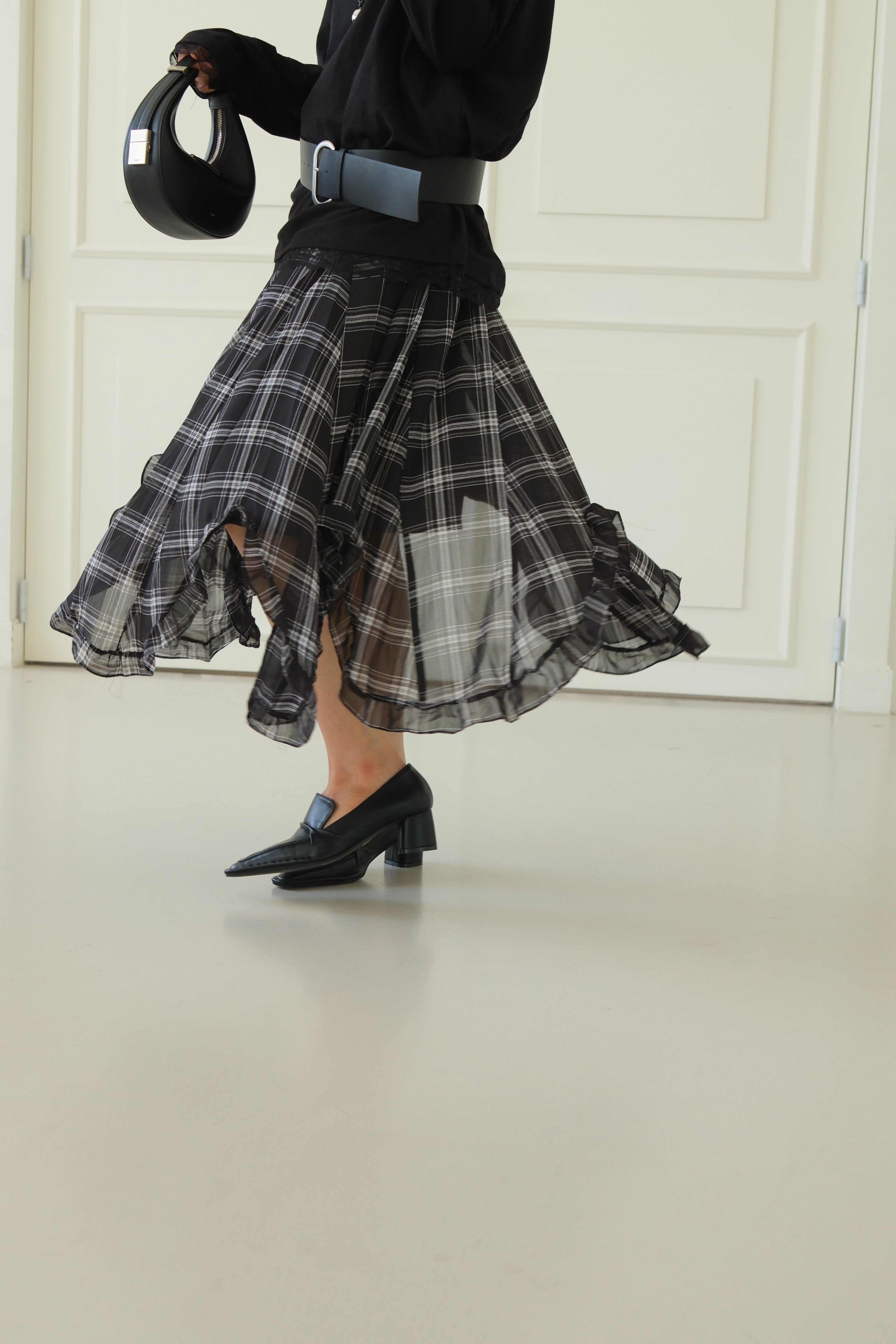 plaid unbalance sheer skirt