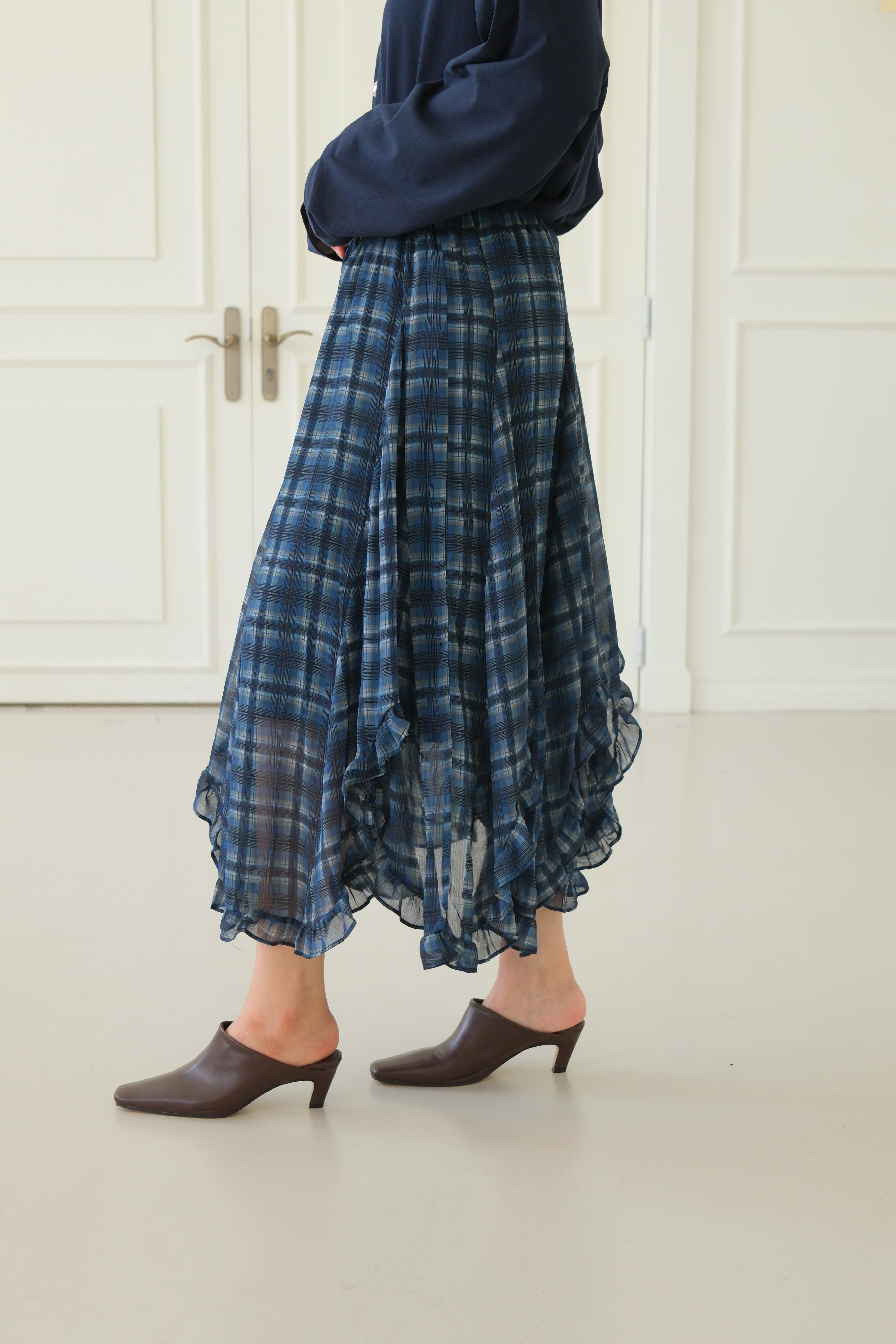 plaid unbalance sheer skirt