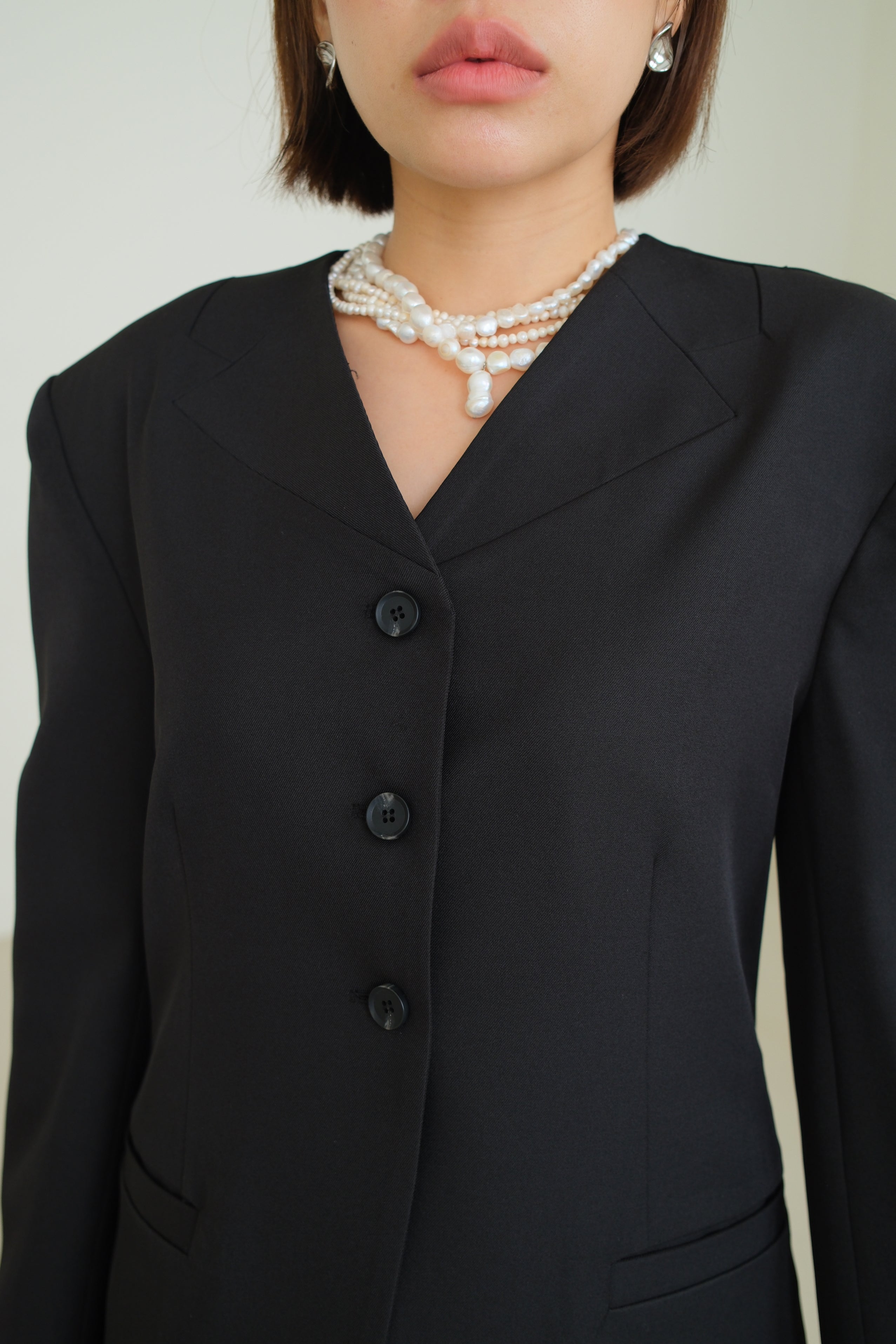 Collarless V-Neck Longline Blazer