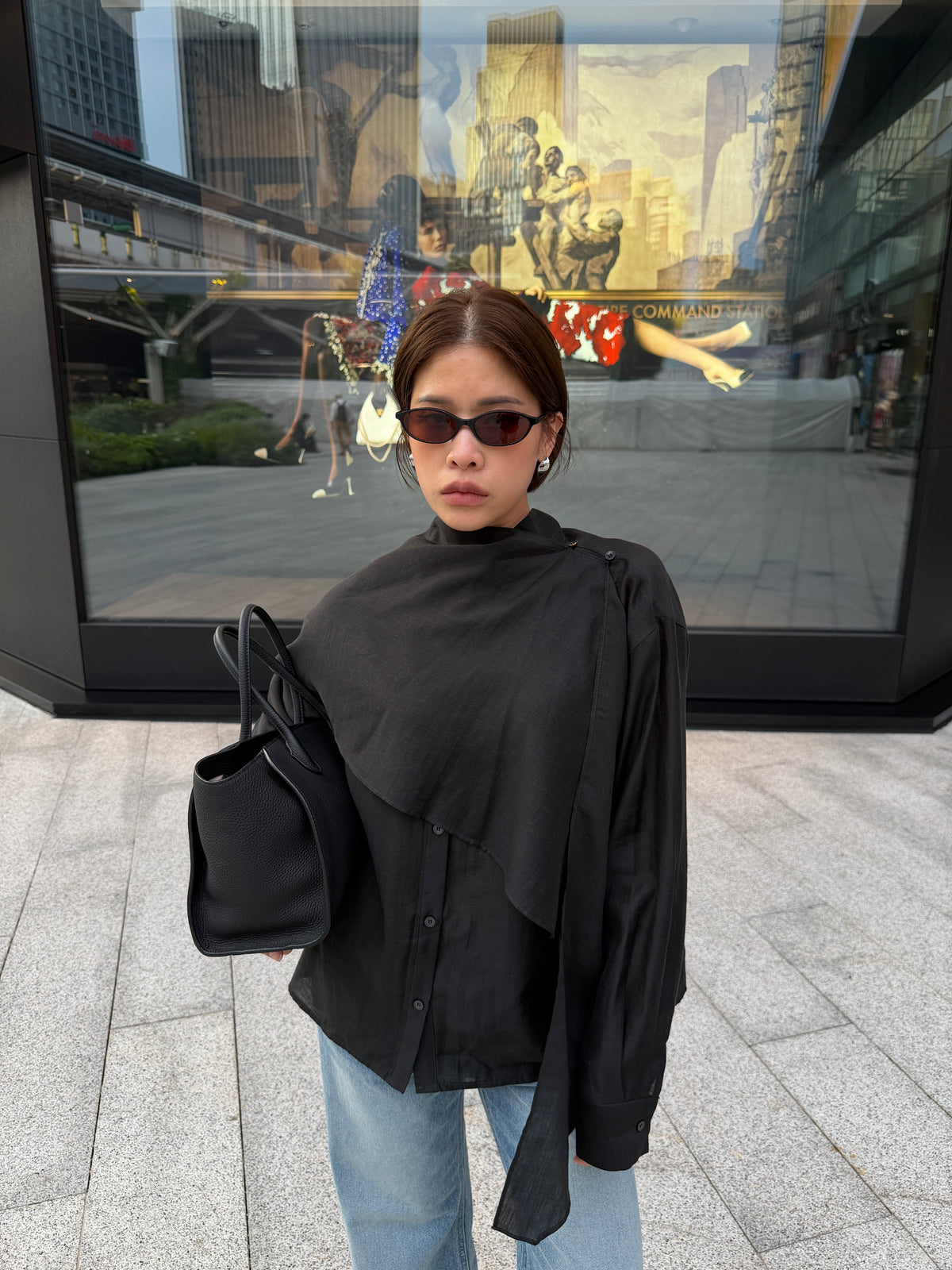 Élan Scarf Detail Shirt
