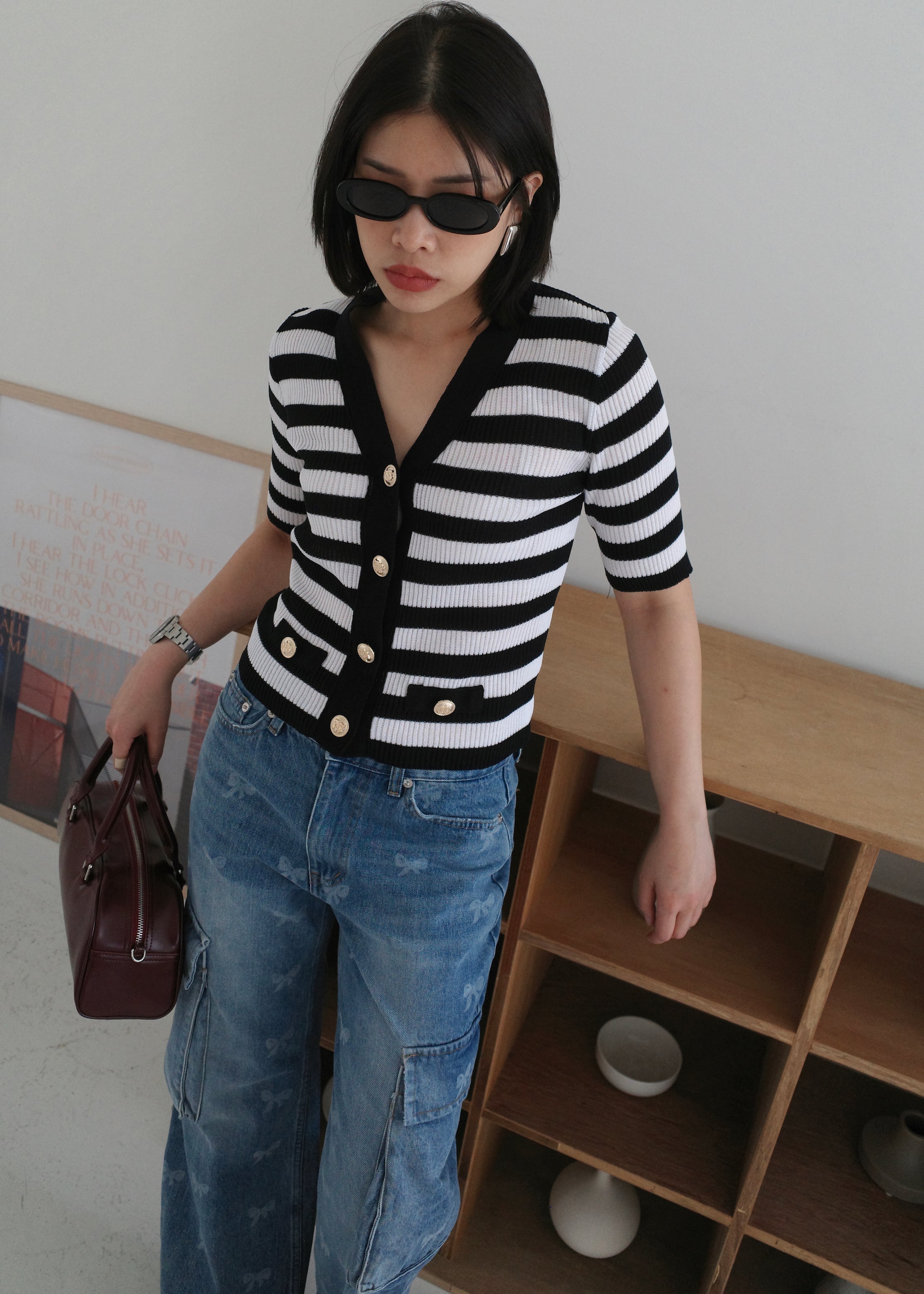 contrast stripe v neck slim blouse