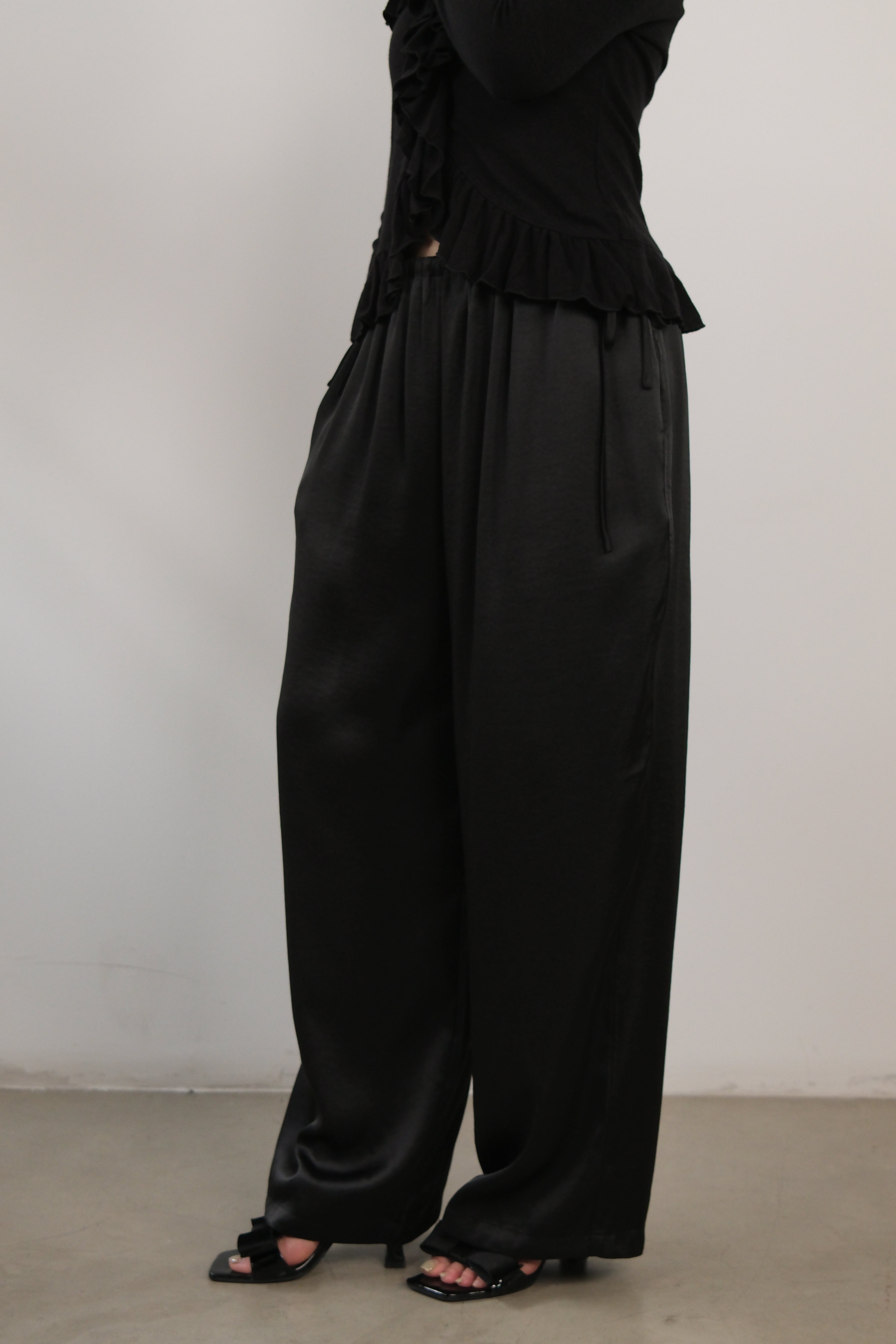 Flaw elasticated waist satin pants