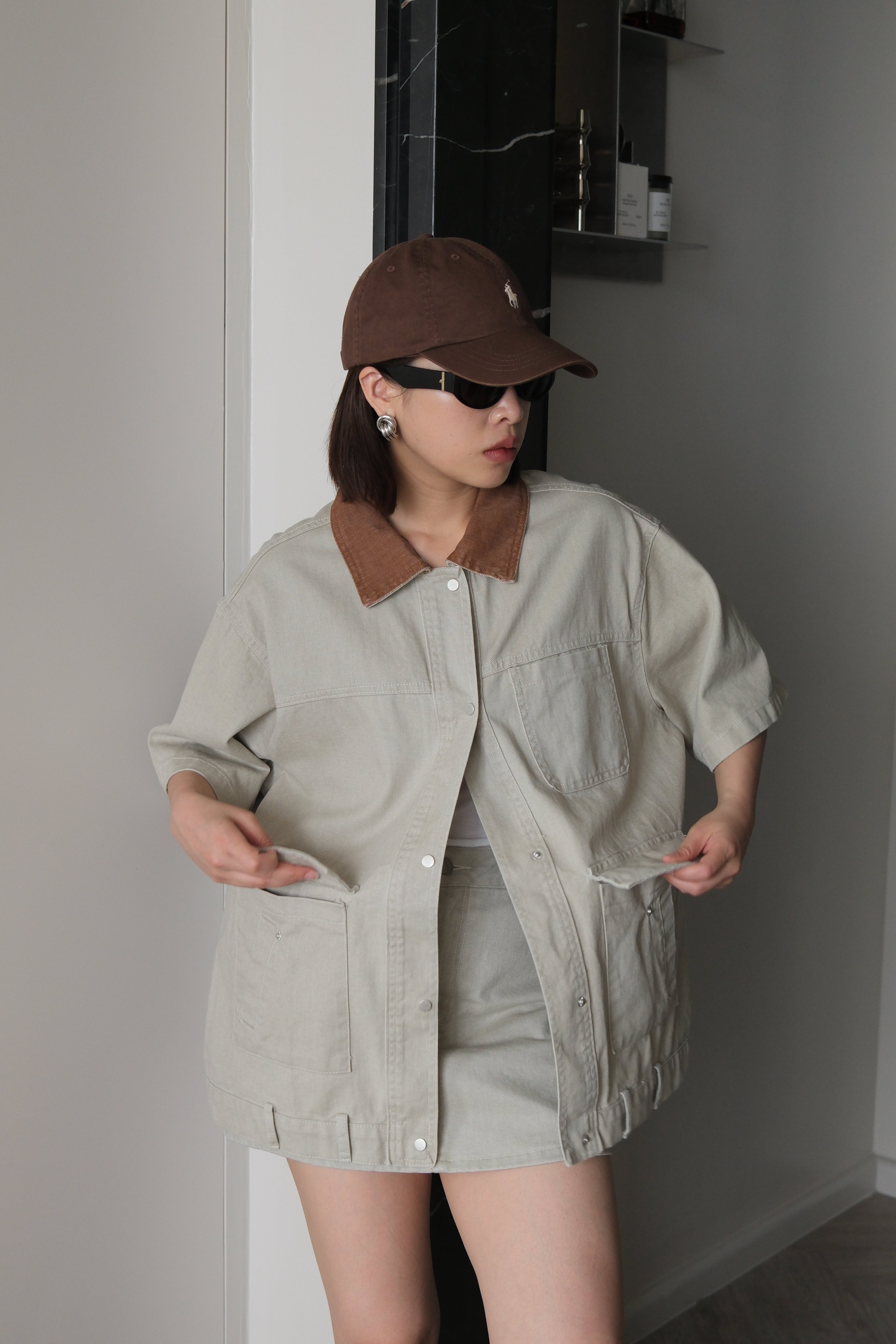 Belt loop short sleeve denim barn jacket